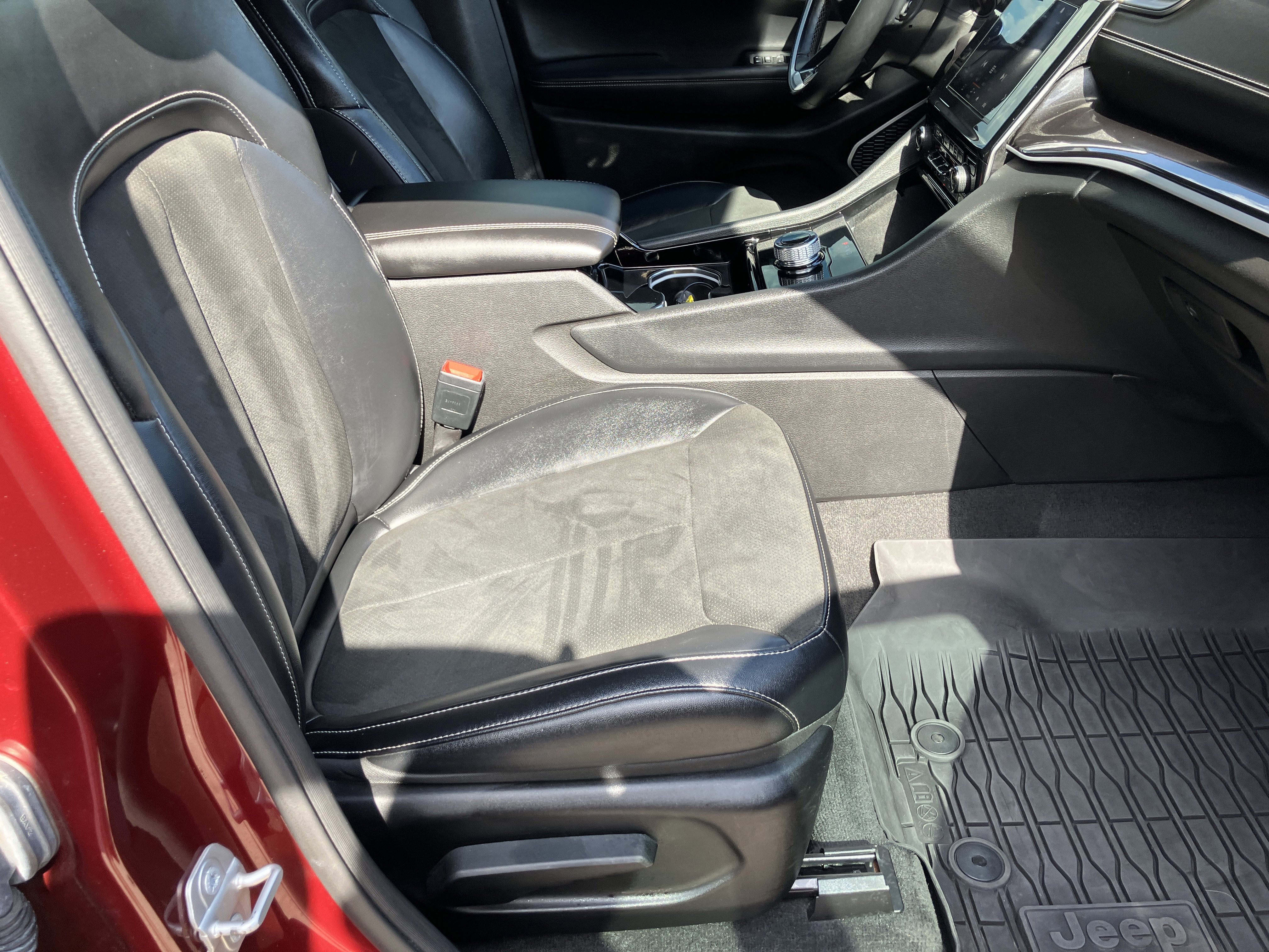 2021 Jeep Grand Cherokee L Altitude
