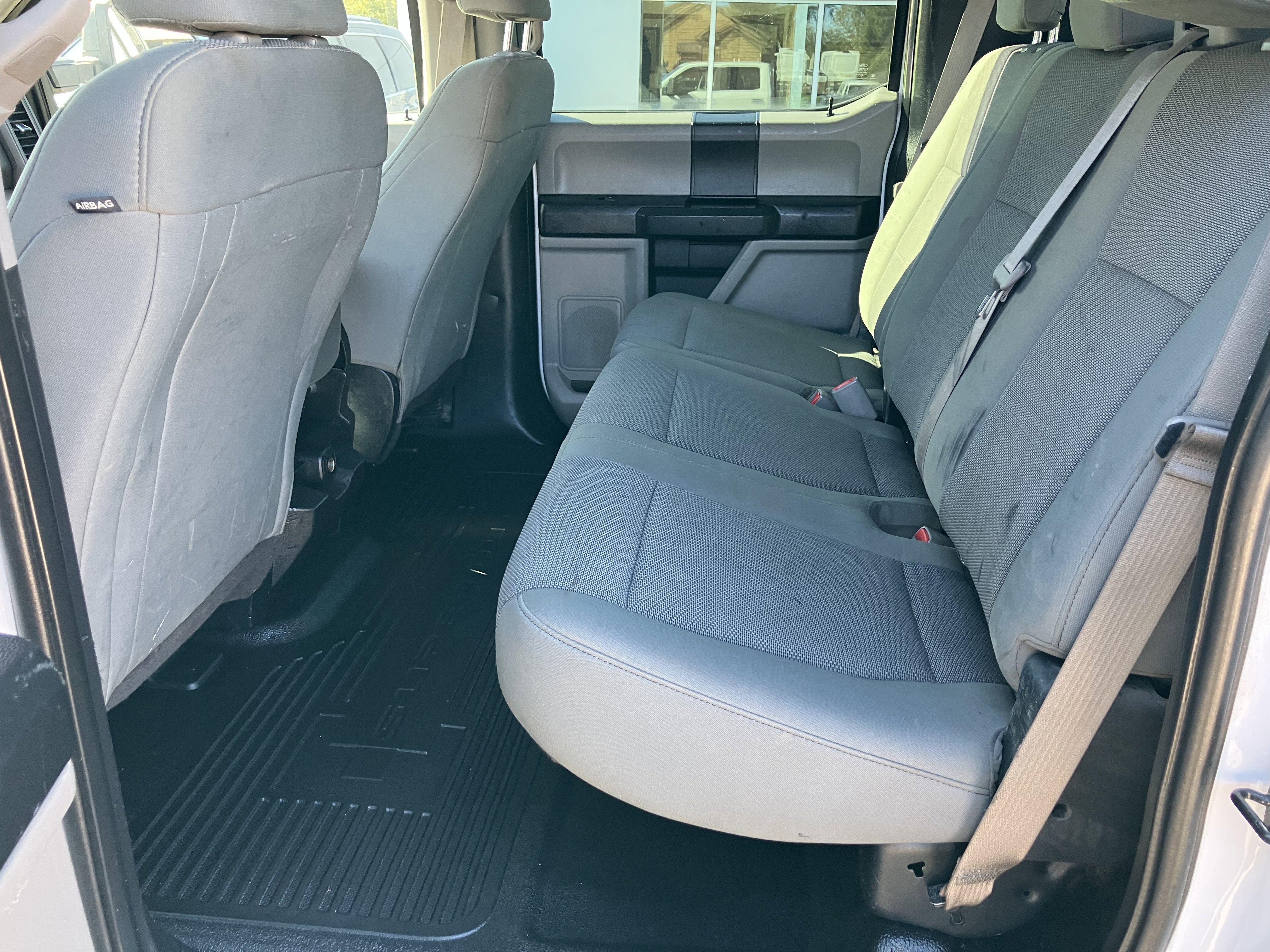 2017 Ford Super Duty F-550 DRW XL