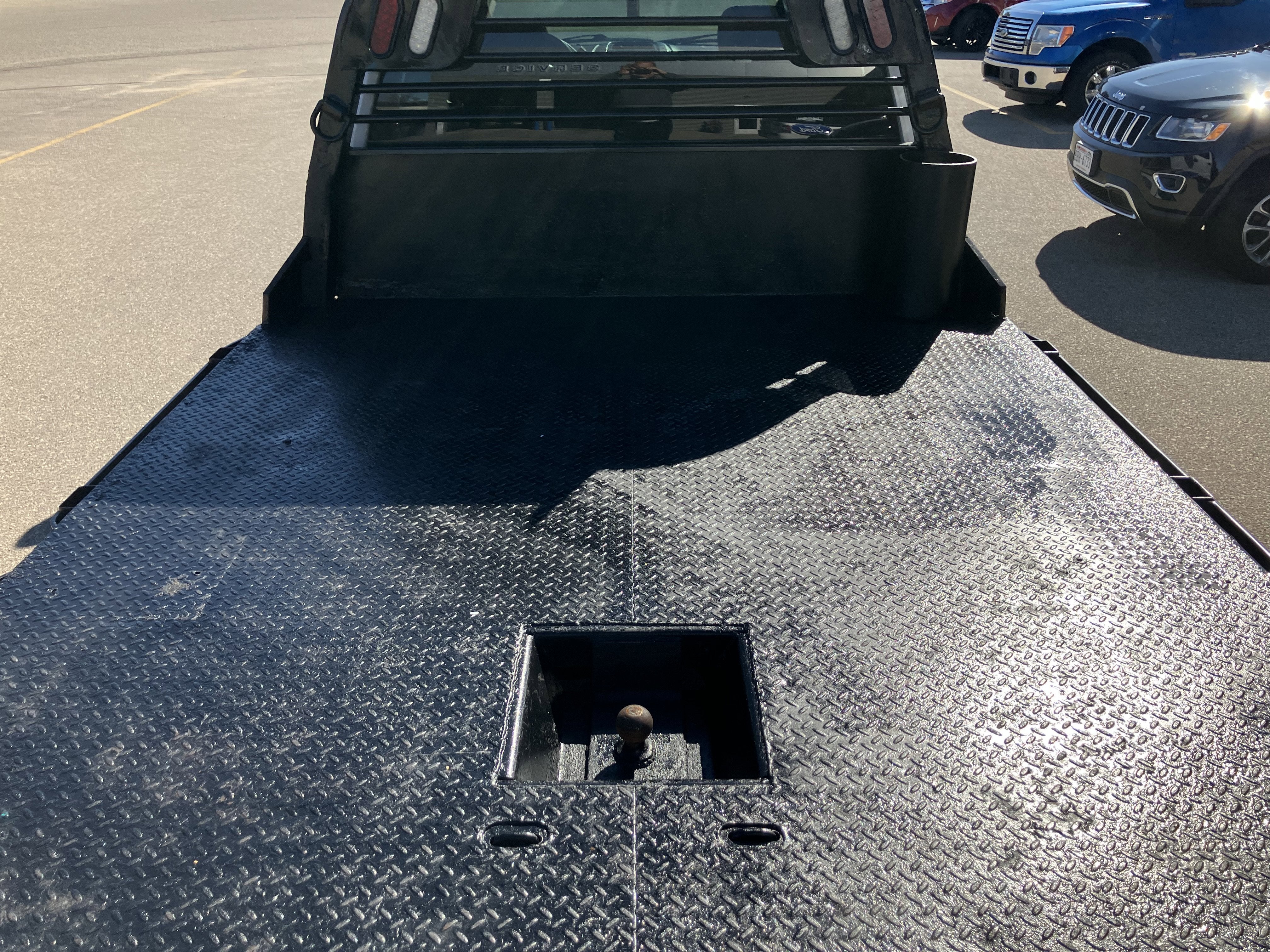 2017 Ford Super Duty F-550 DRW XL