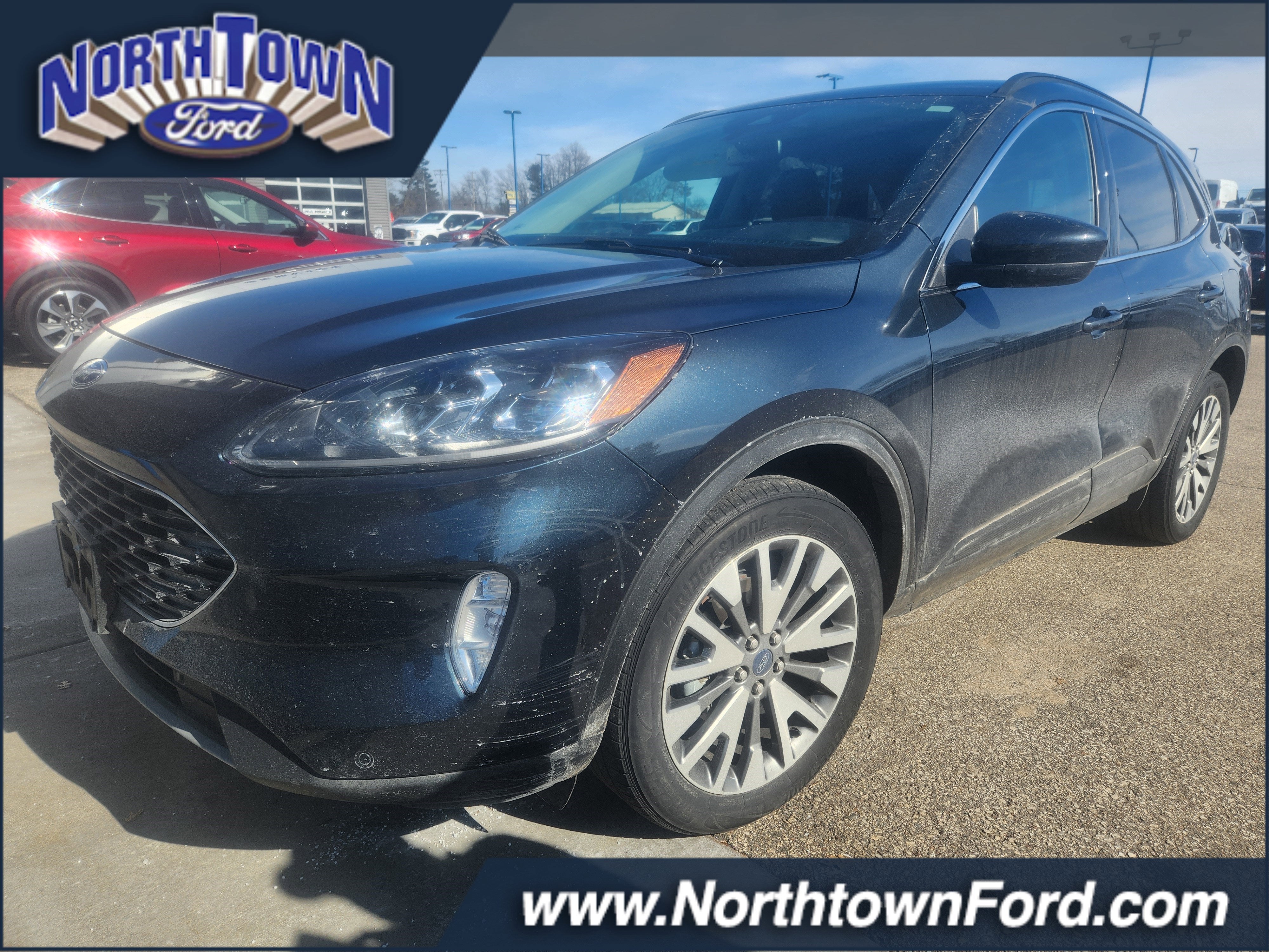 2022 Ford Escape Titanium