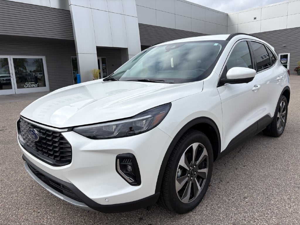 2023 Ford Escape Platinum