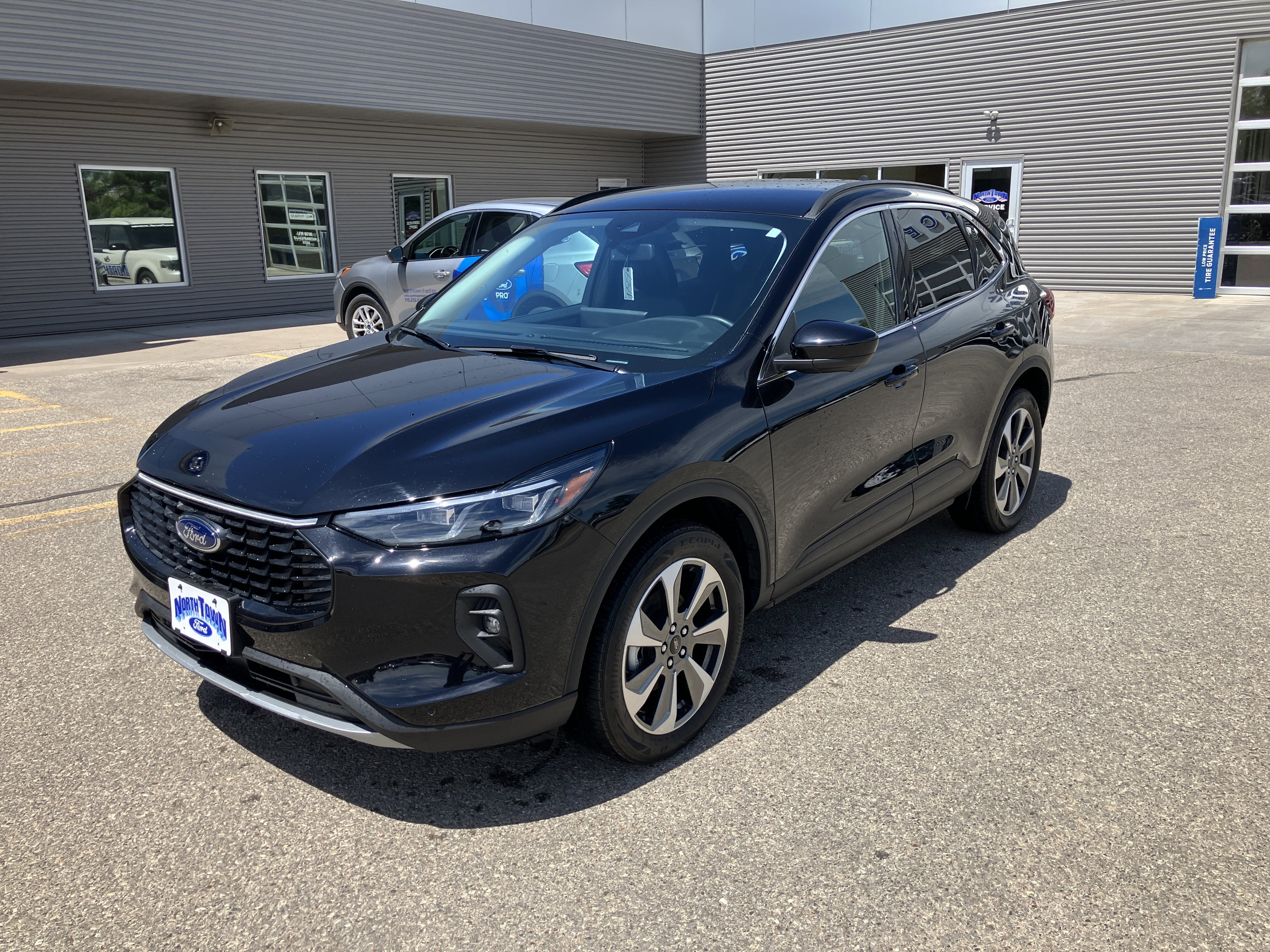2024 Ford Escape Platinum