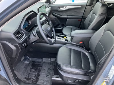 2025 Ford Escape Platinum