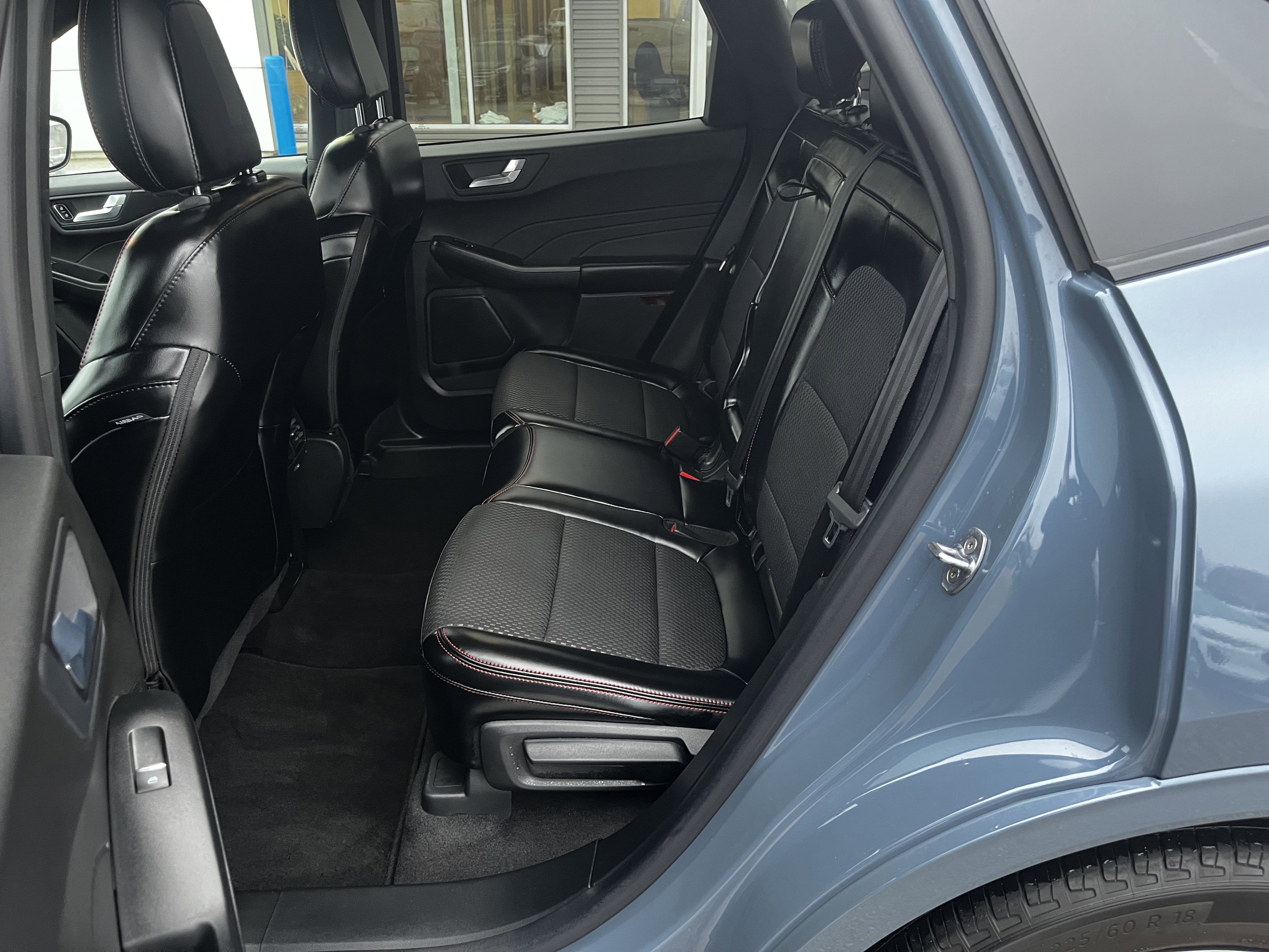 2024 Ford Escape ST-Line Select