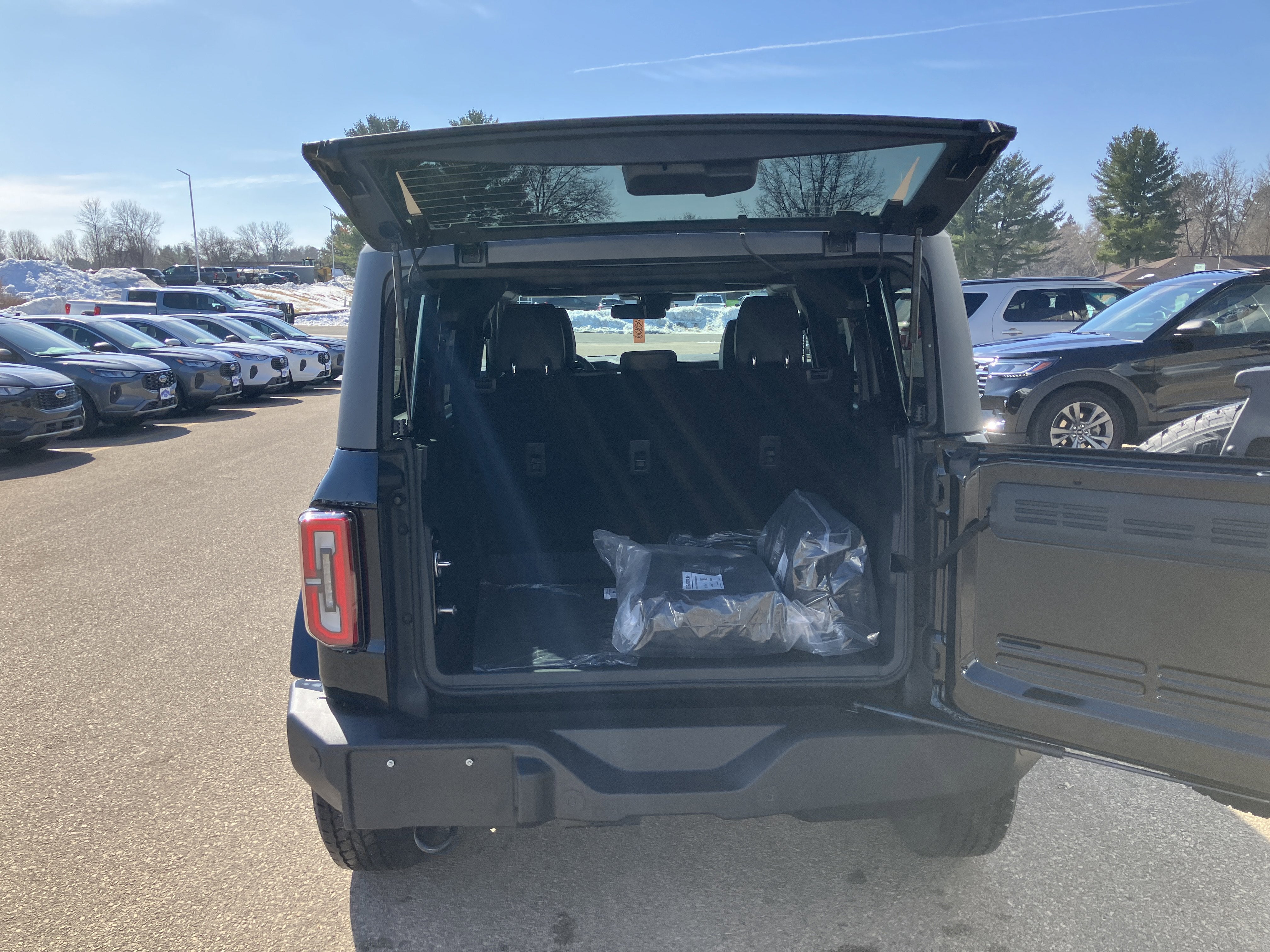 2026 Ford Bronco Outer Banks