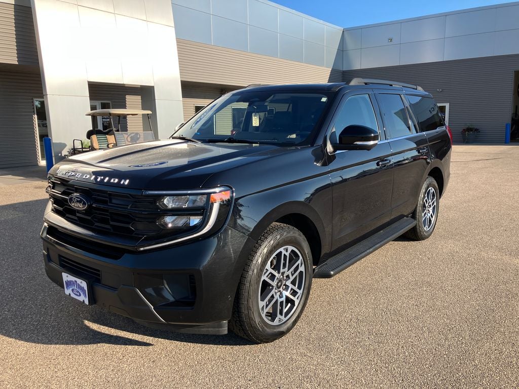 2025 Ford Expedition Active