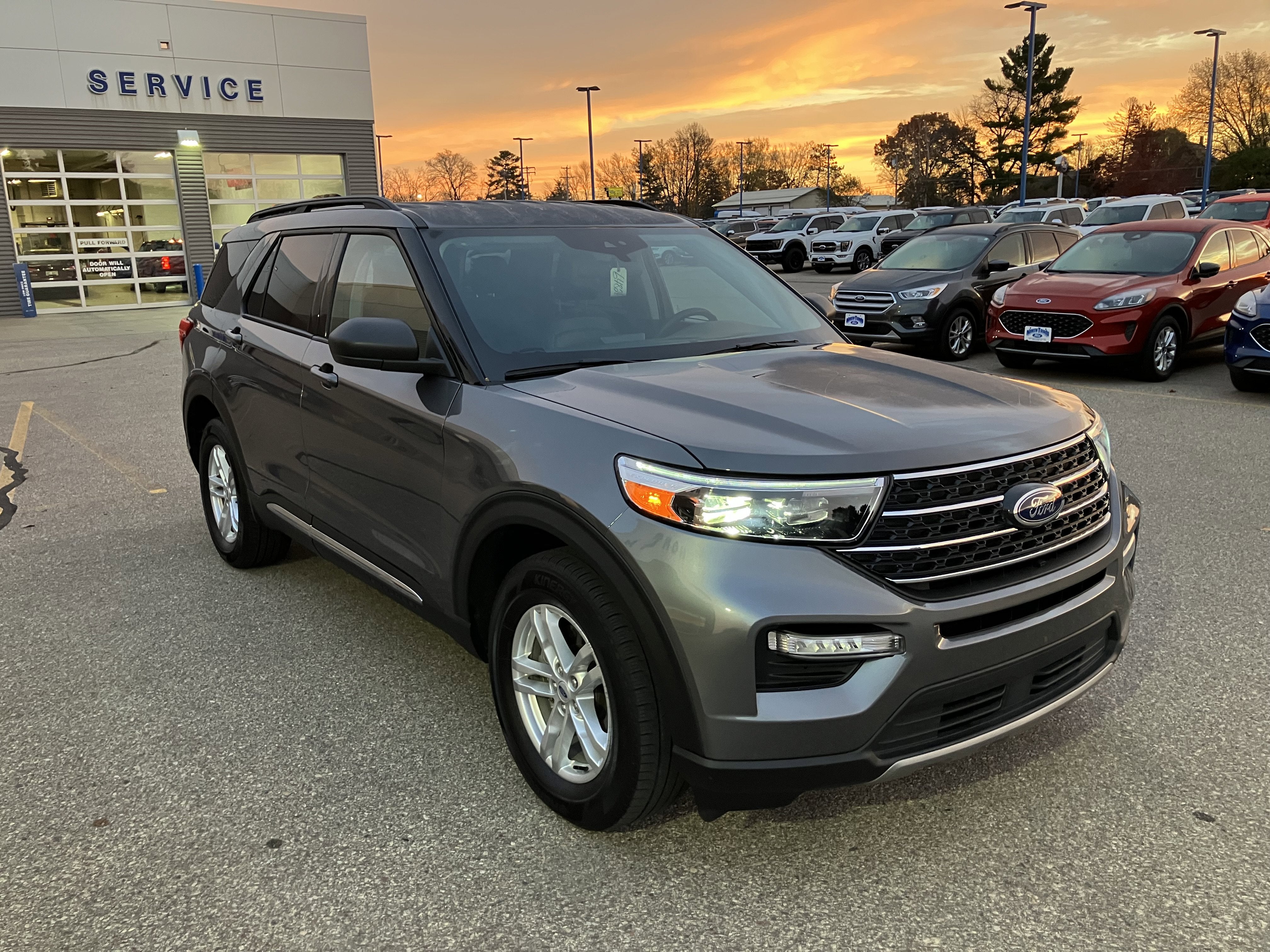 2023 Ford Explorer XLT