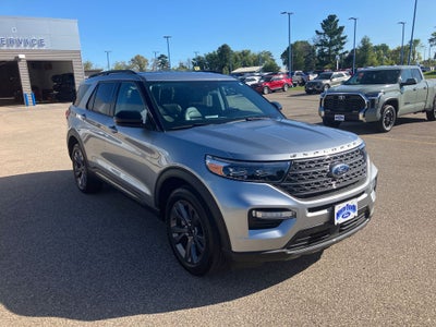 2024 Ford Explorer XLT