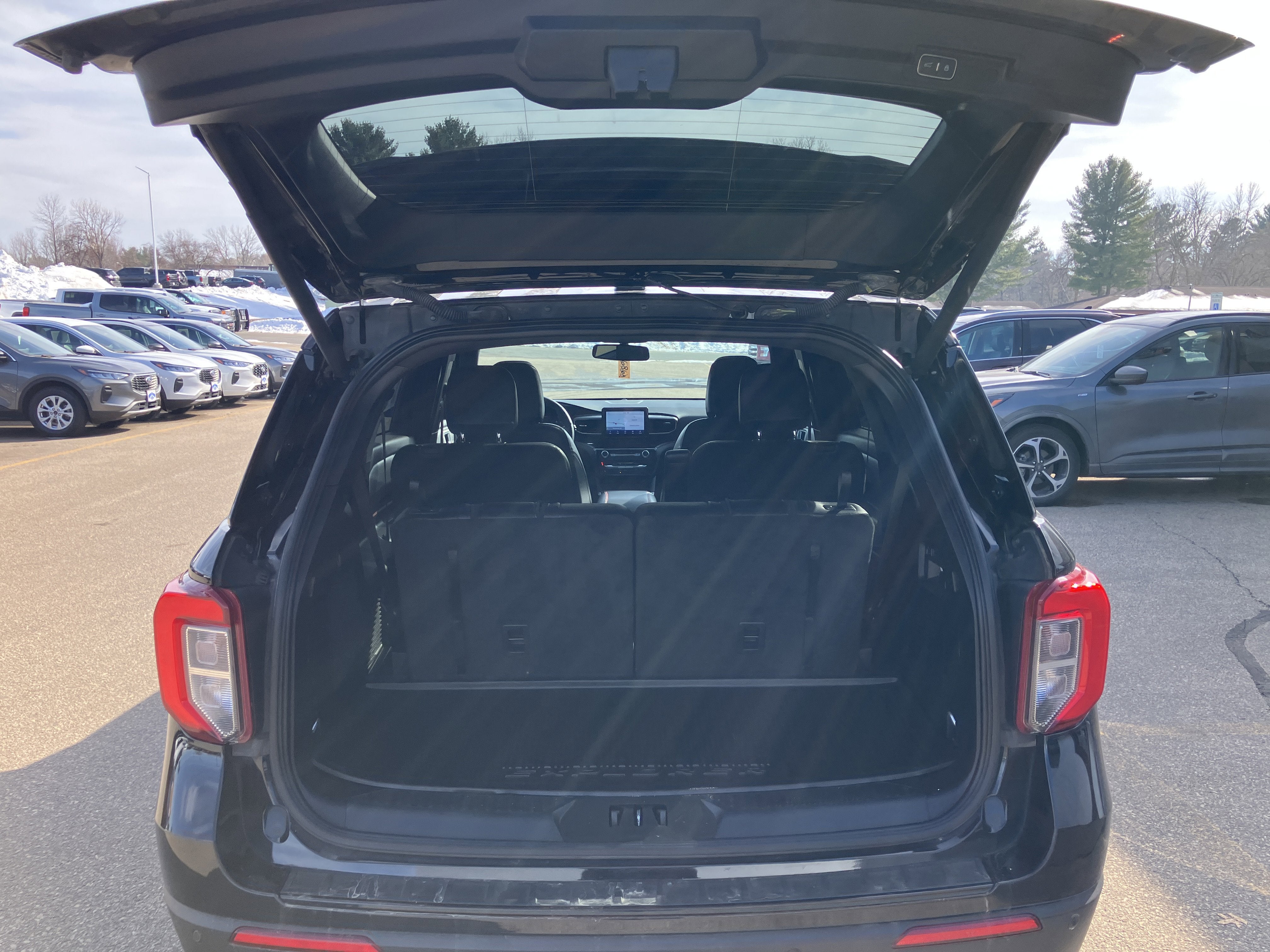 2023 Ford Explorer ST-Line