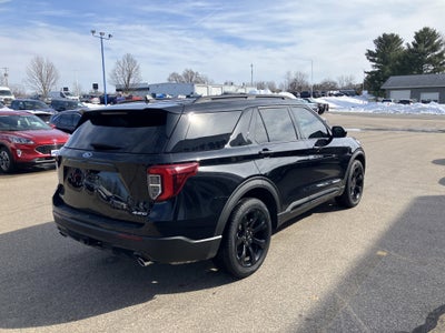 2023 Ford Explorer ST-Line