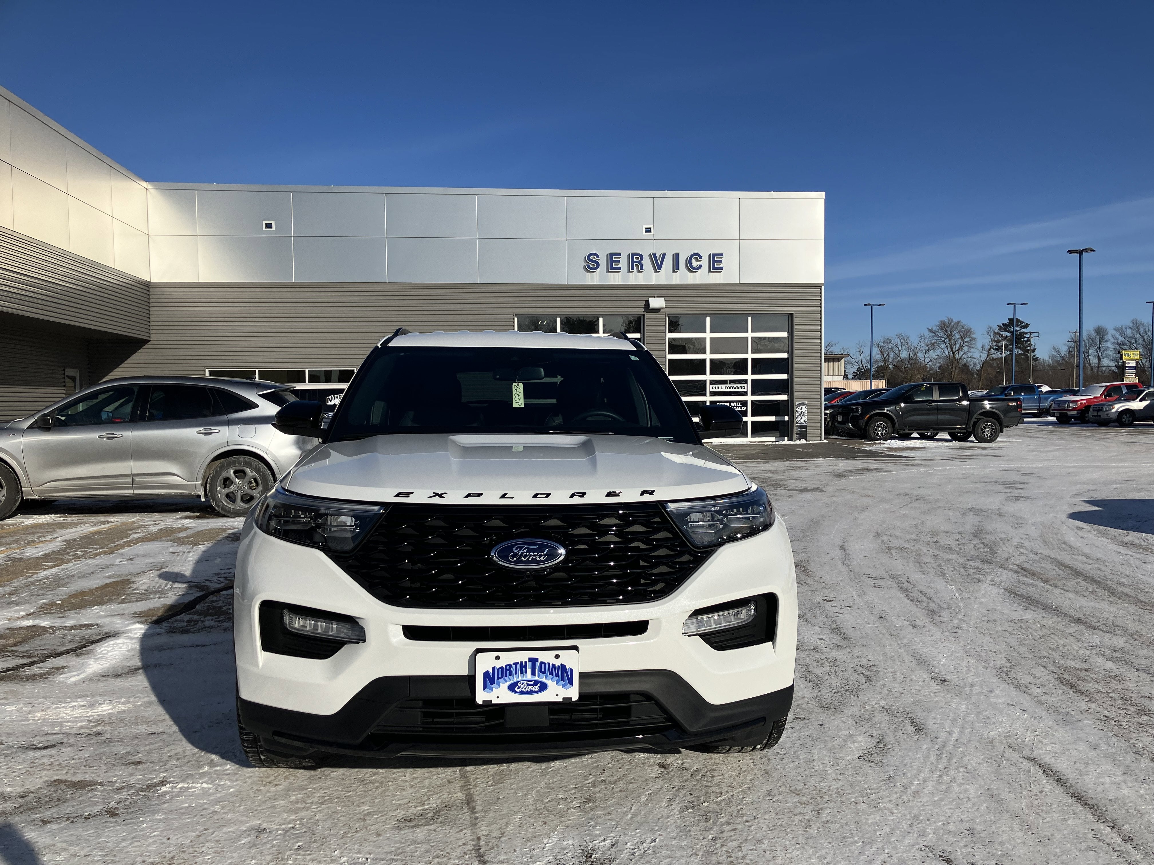 2023 Ford Explorer ST-Line