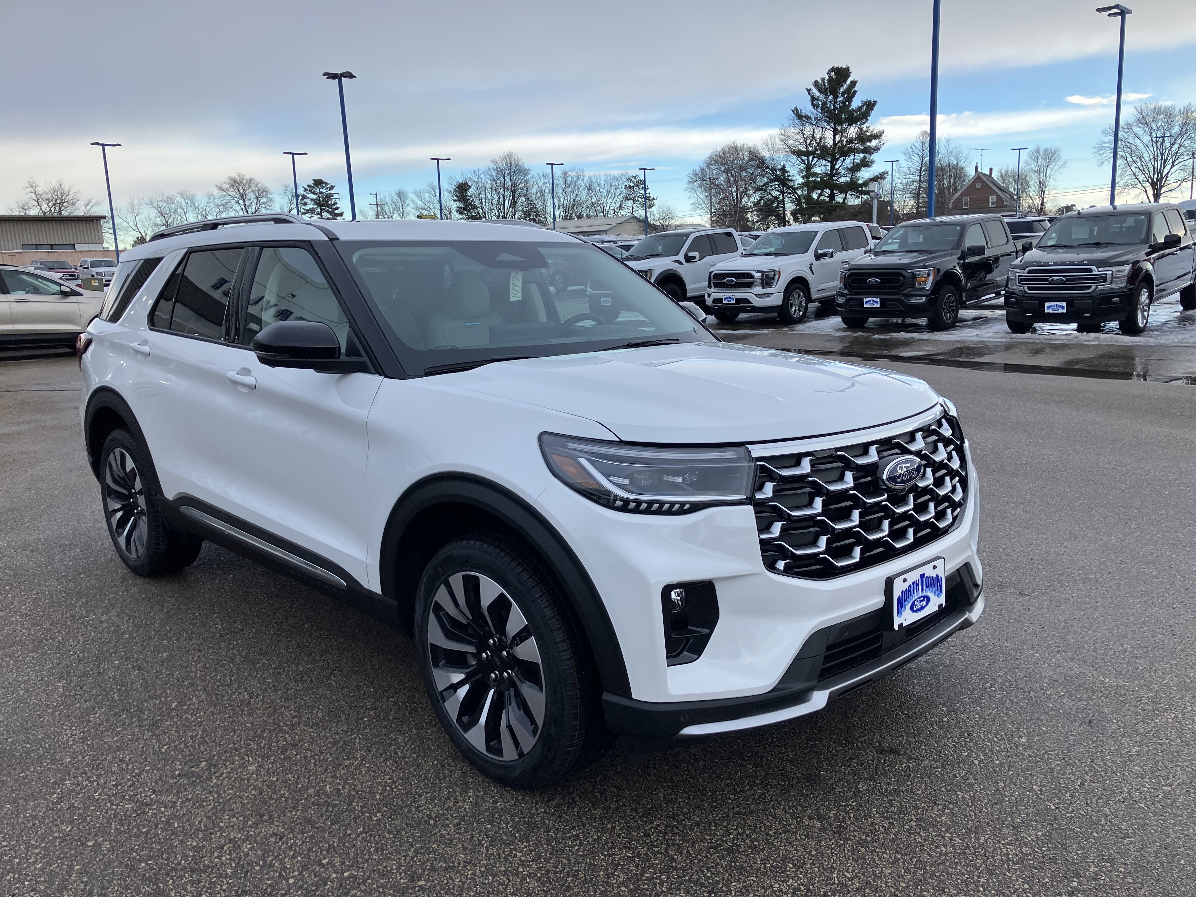 2026 Ford Explorer Platinum