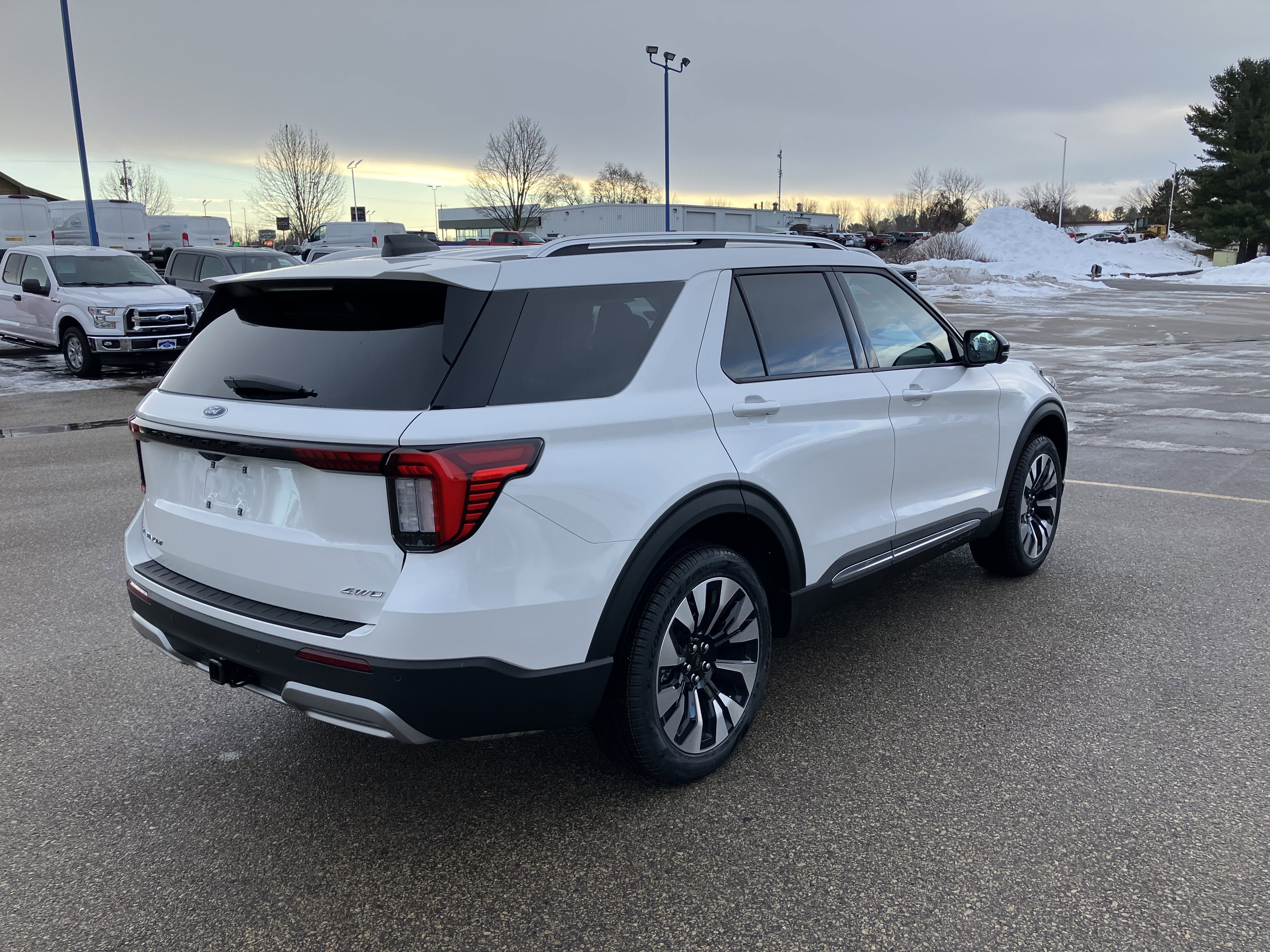 2026 Ford Explorer Platinum