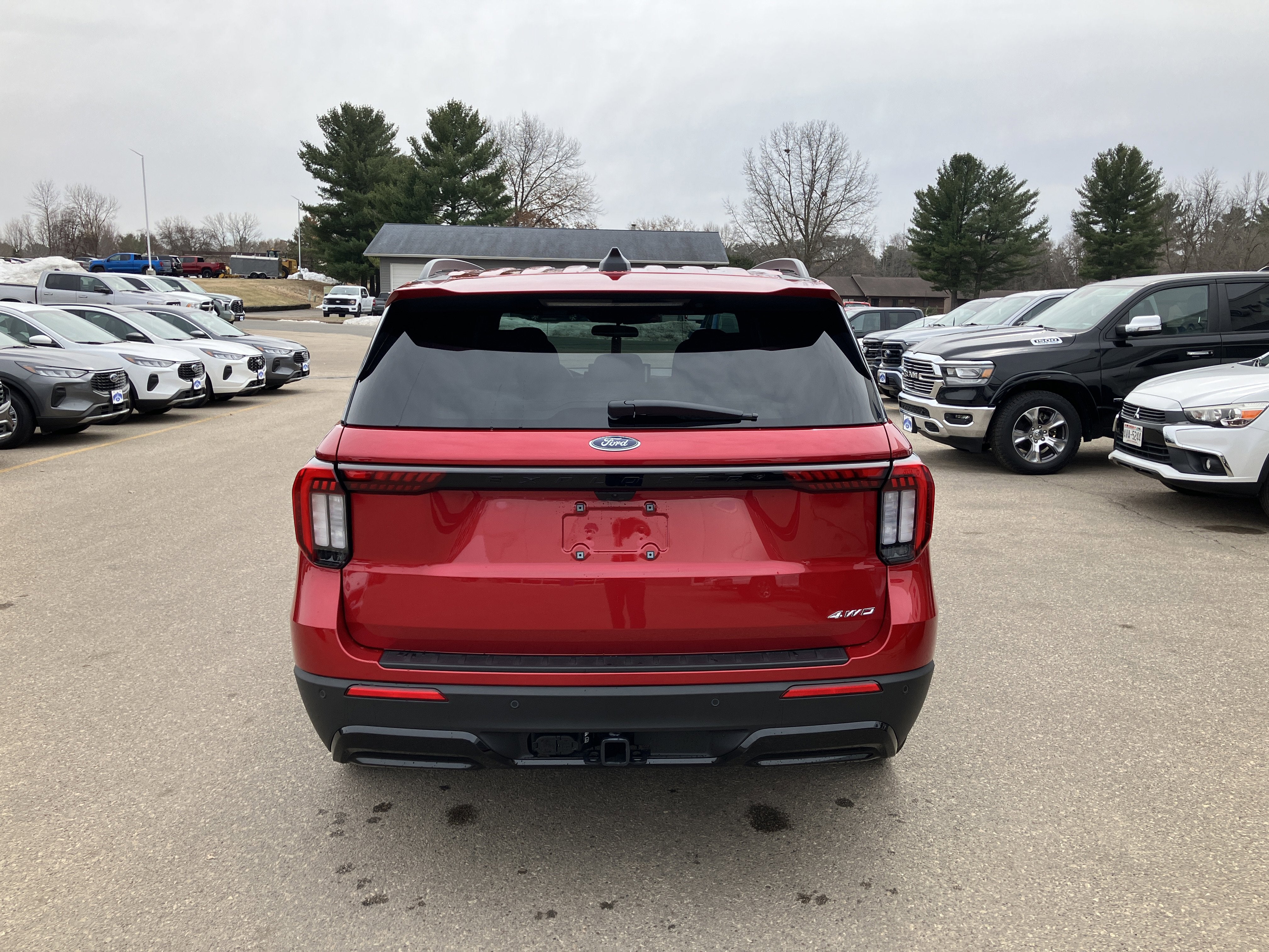 2026 Ford Explorer ST-Line