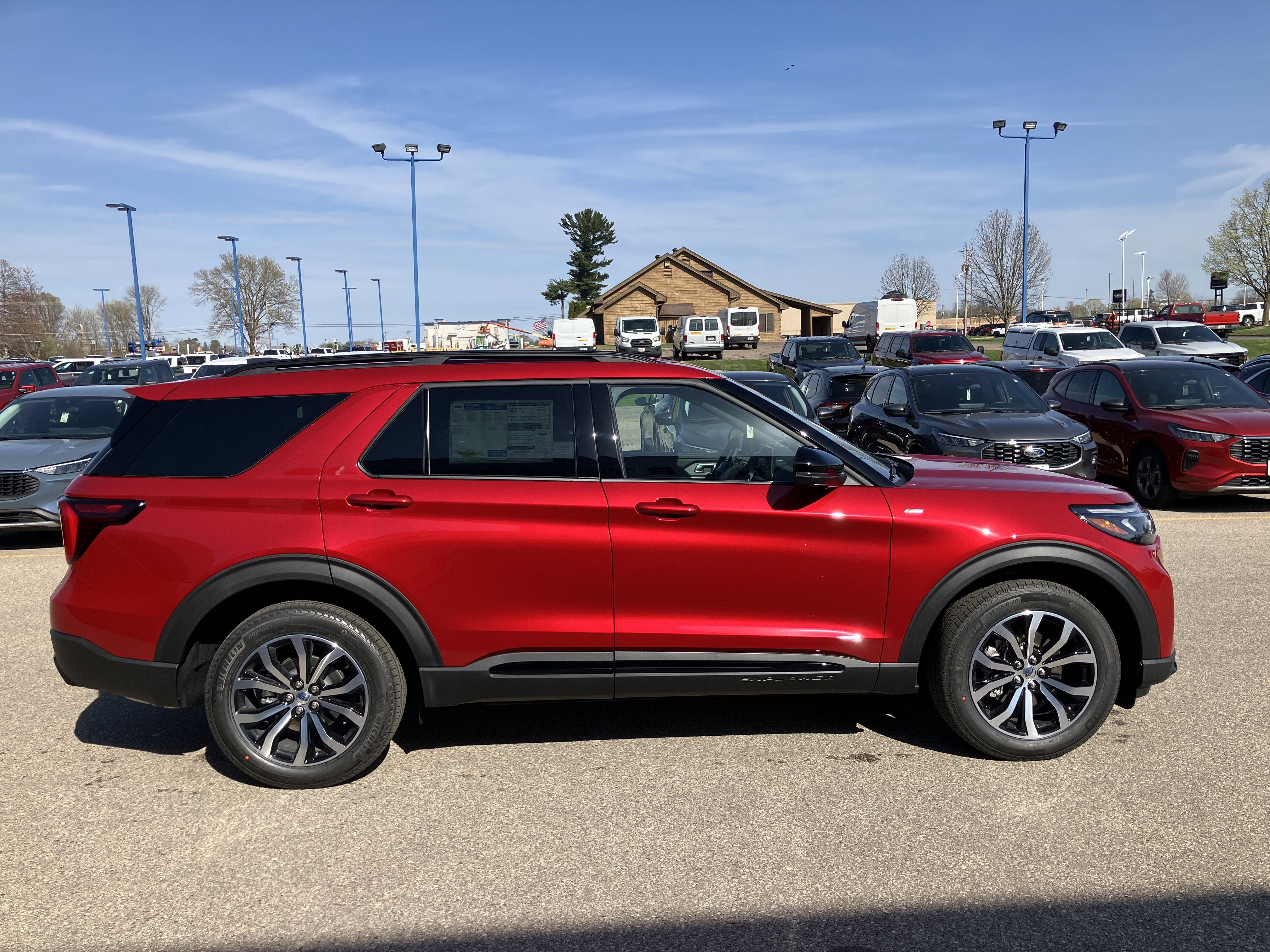 2026 Ford Explorer ST-Line