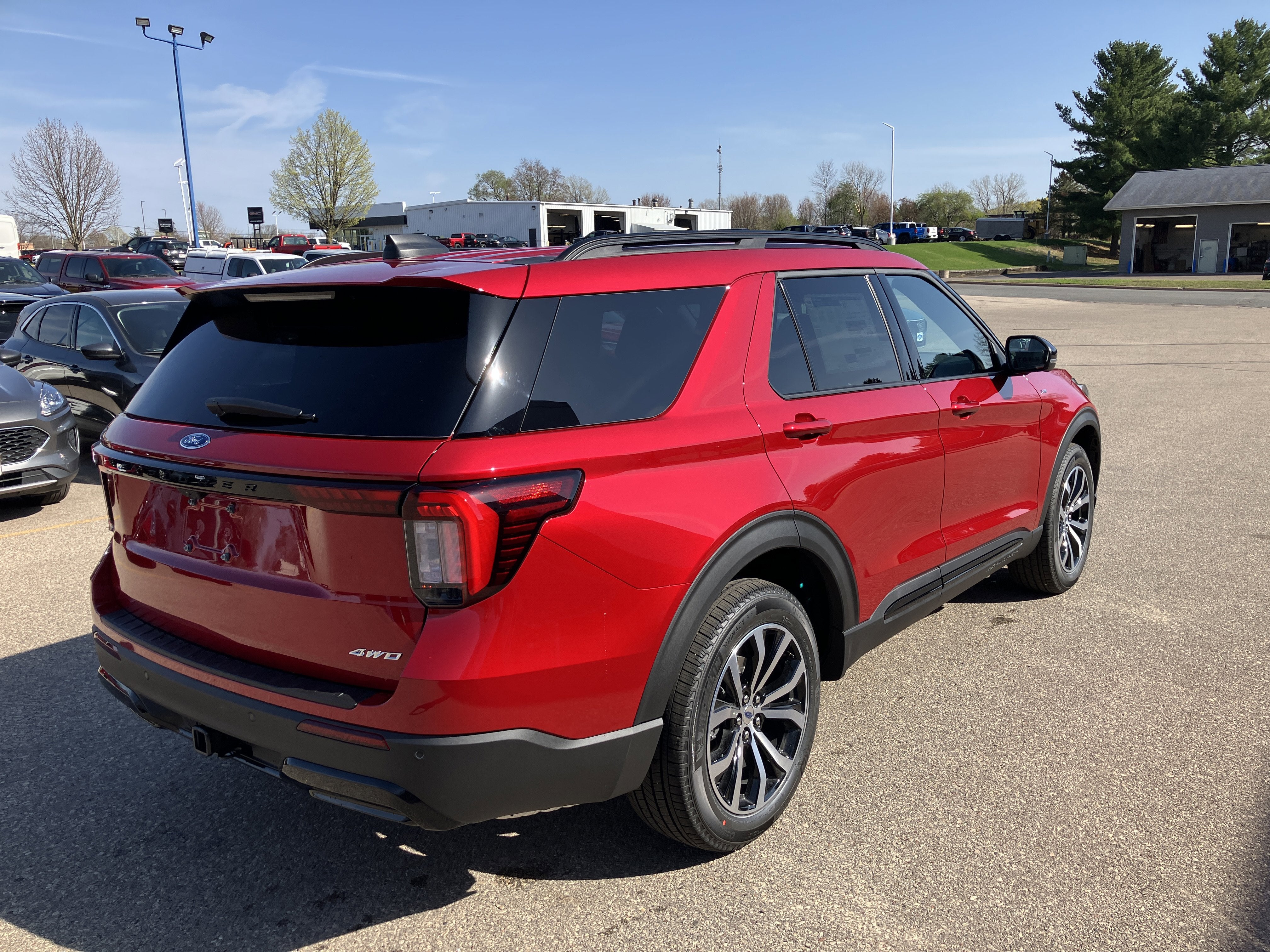 2026 Ford Explorer ST-Line