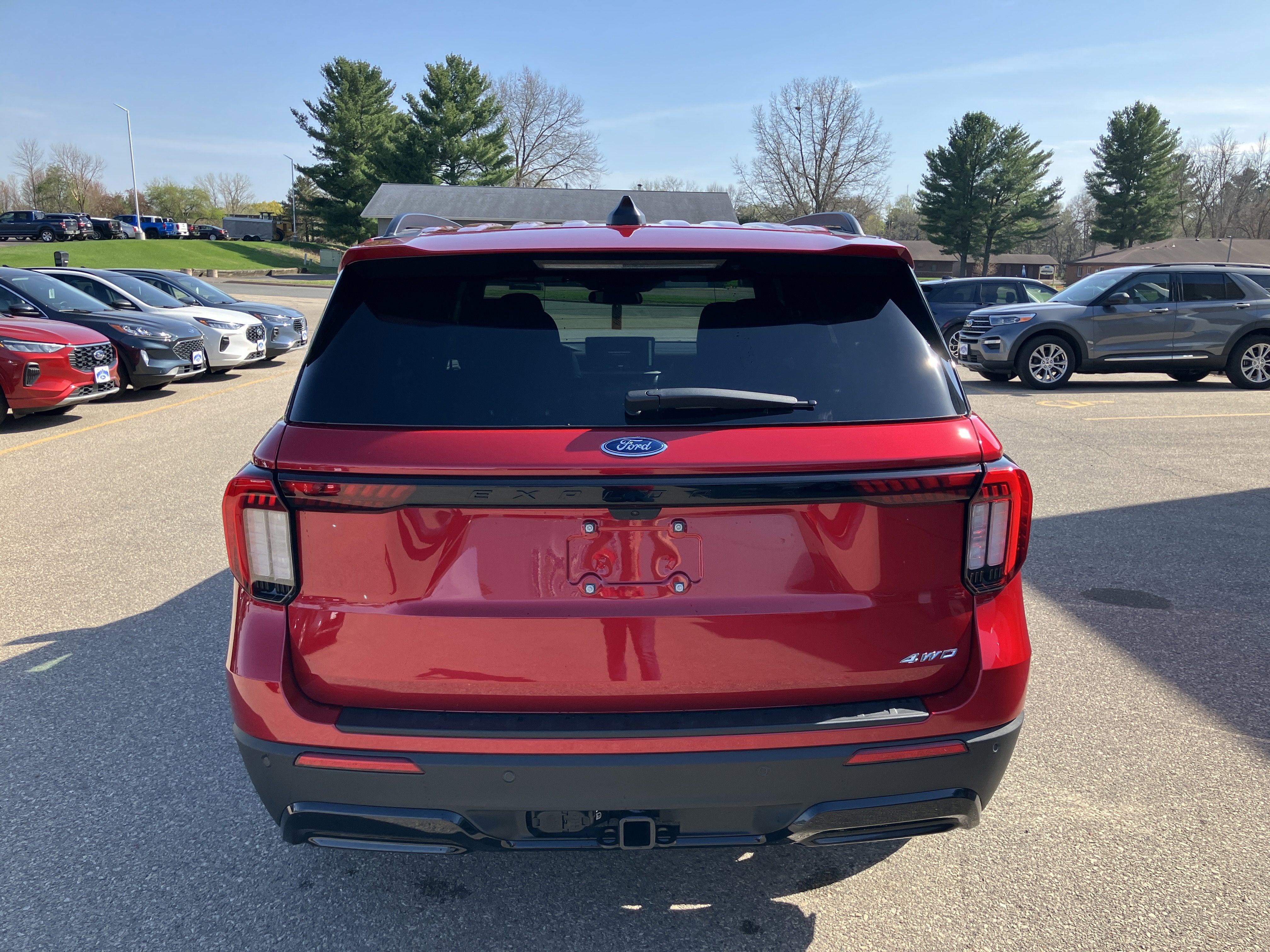 2026 Ford Explorer ST-Line