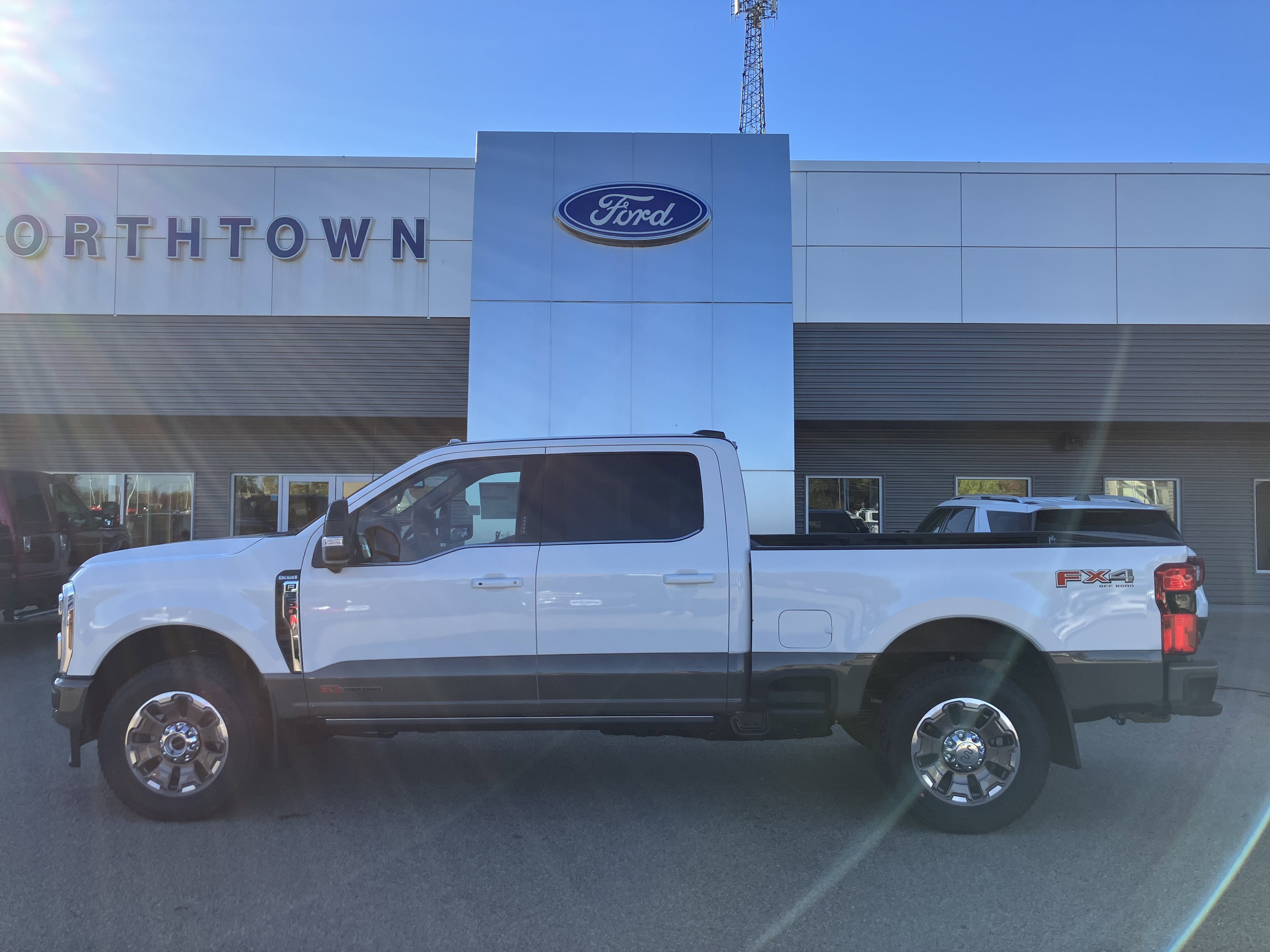 2026 Ford Super Duty F-350 SRW F-350® King Ranch®