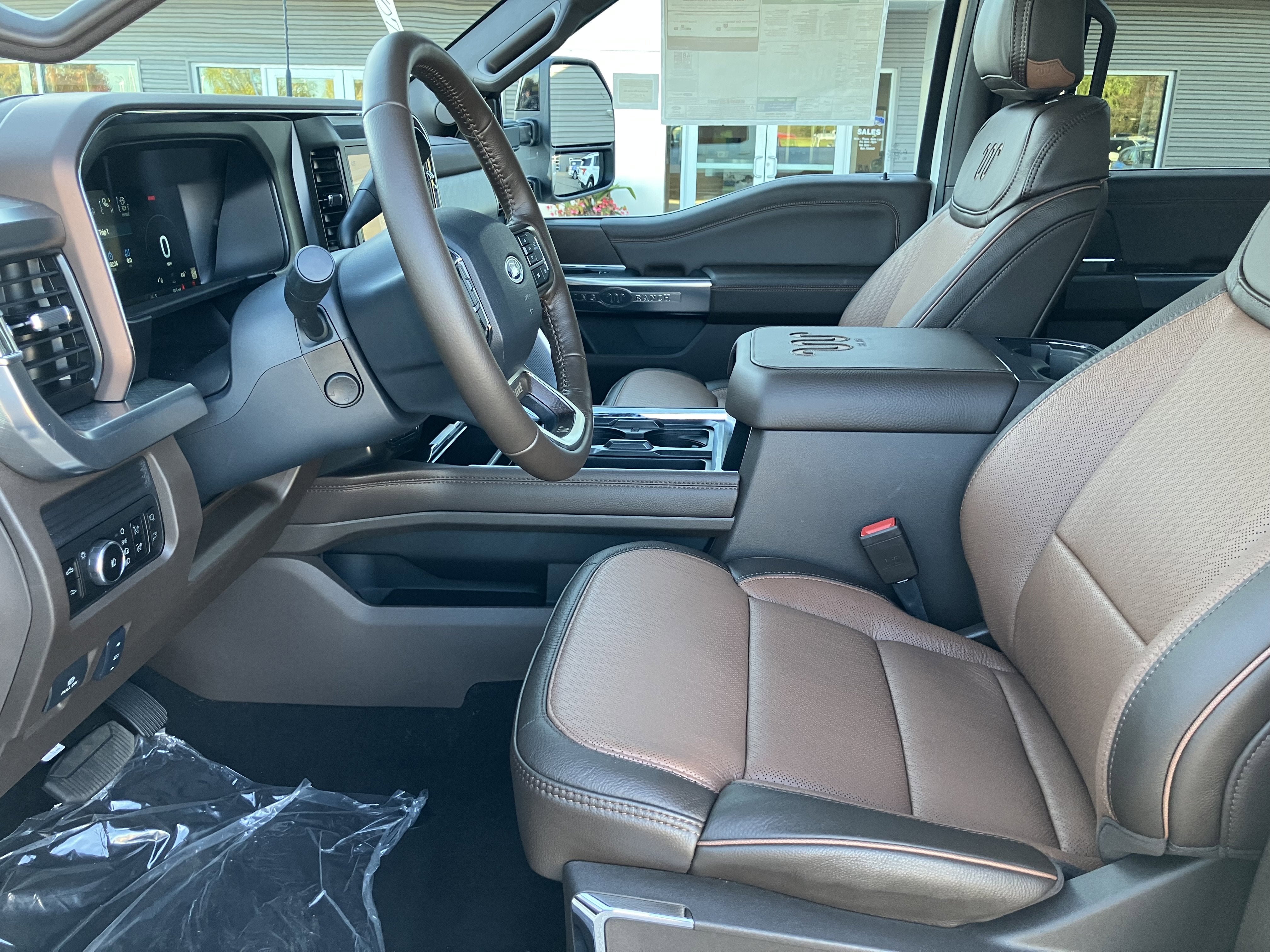 2026 Ford Super Duty F-350 SRW F-350® King Ranch®