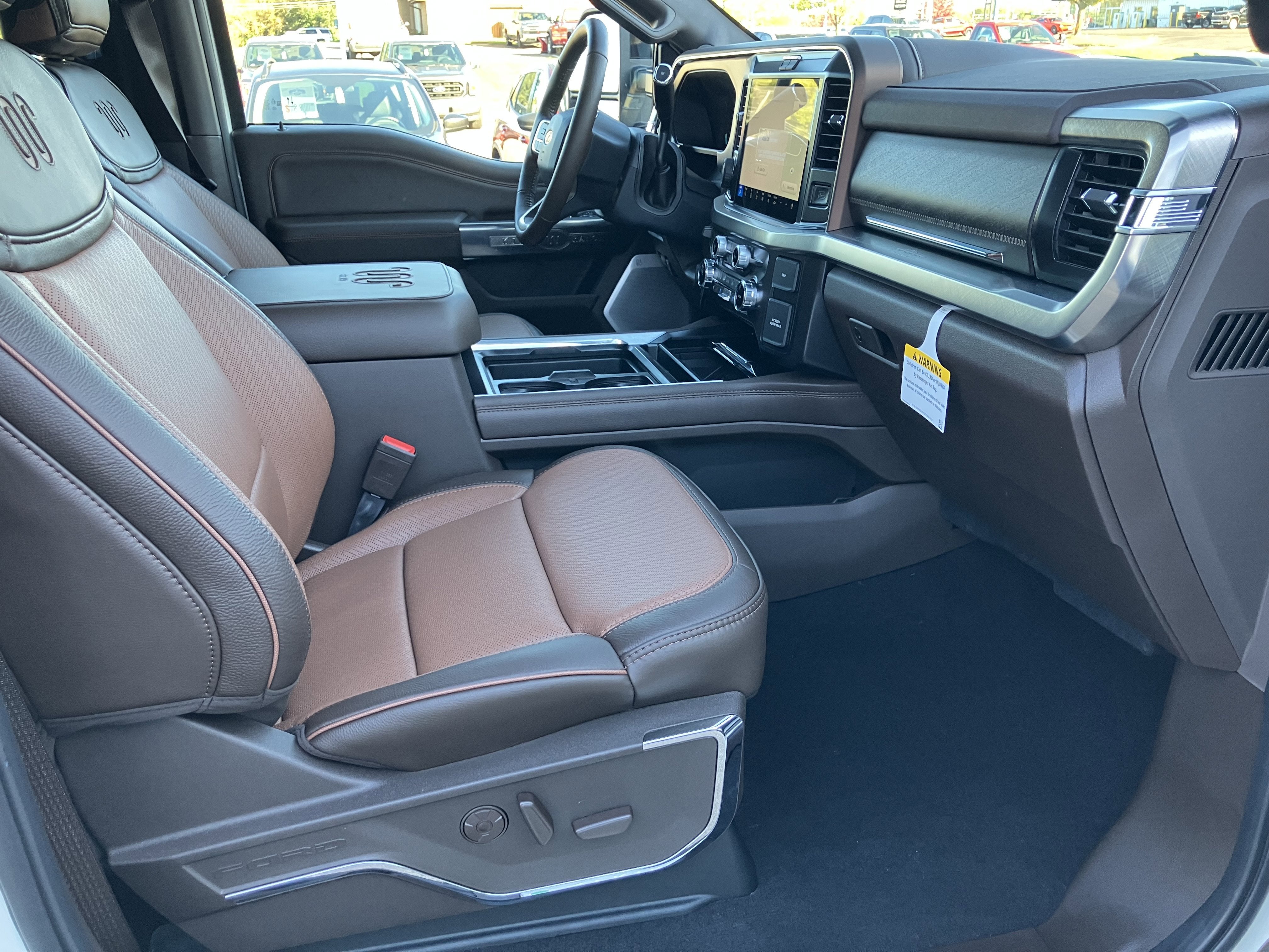 2026 Ford Super Duty F-350 SRW F-350® King Ranch®