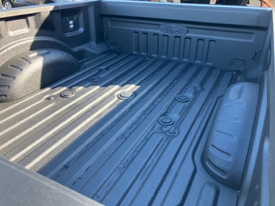 2027 Ford F-350SD Platinum