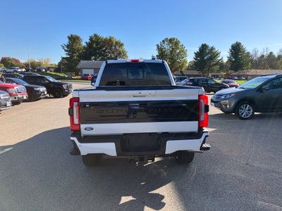 2027 Ford F-350SD Platinum
