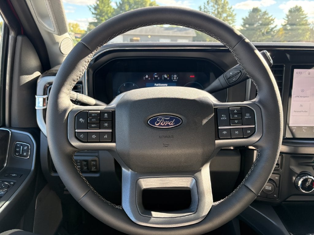 2027 Ford F-350SD Lariat