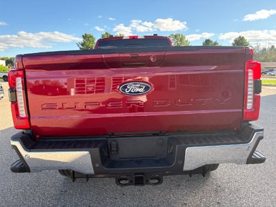 2027 Ford F-350SD Lariat