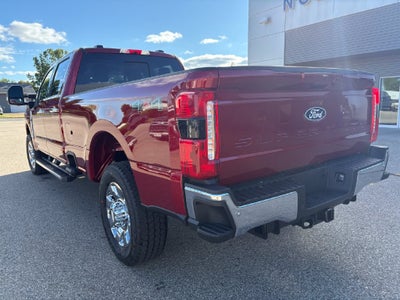 2027 Ford F-350SD Lariat