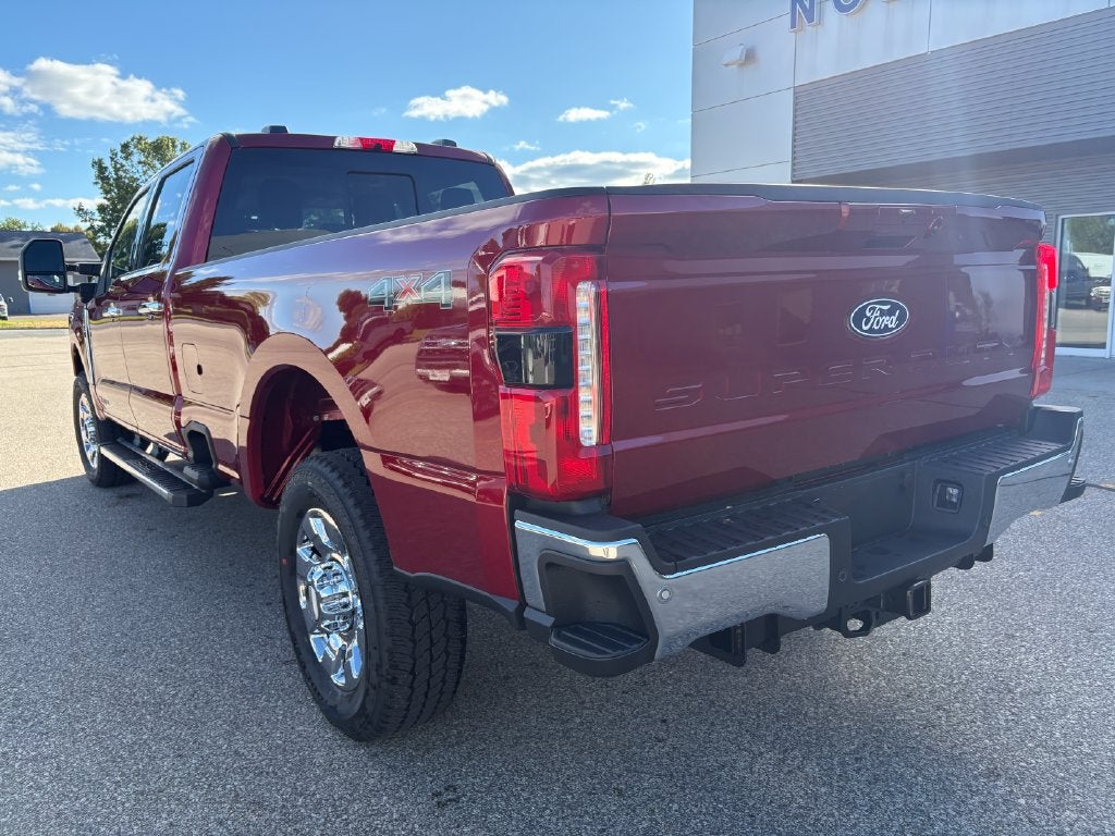 2027 Ford F-350SD Lariat