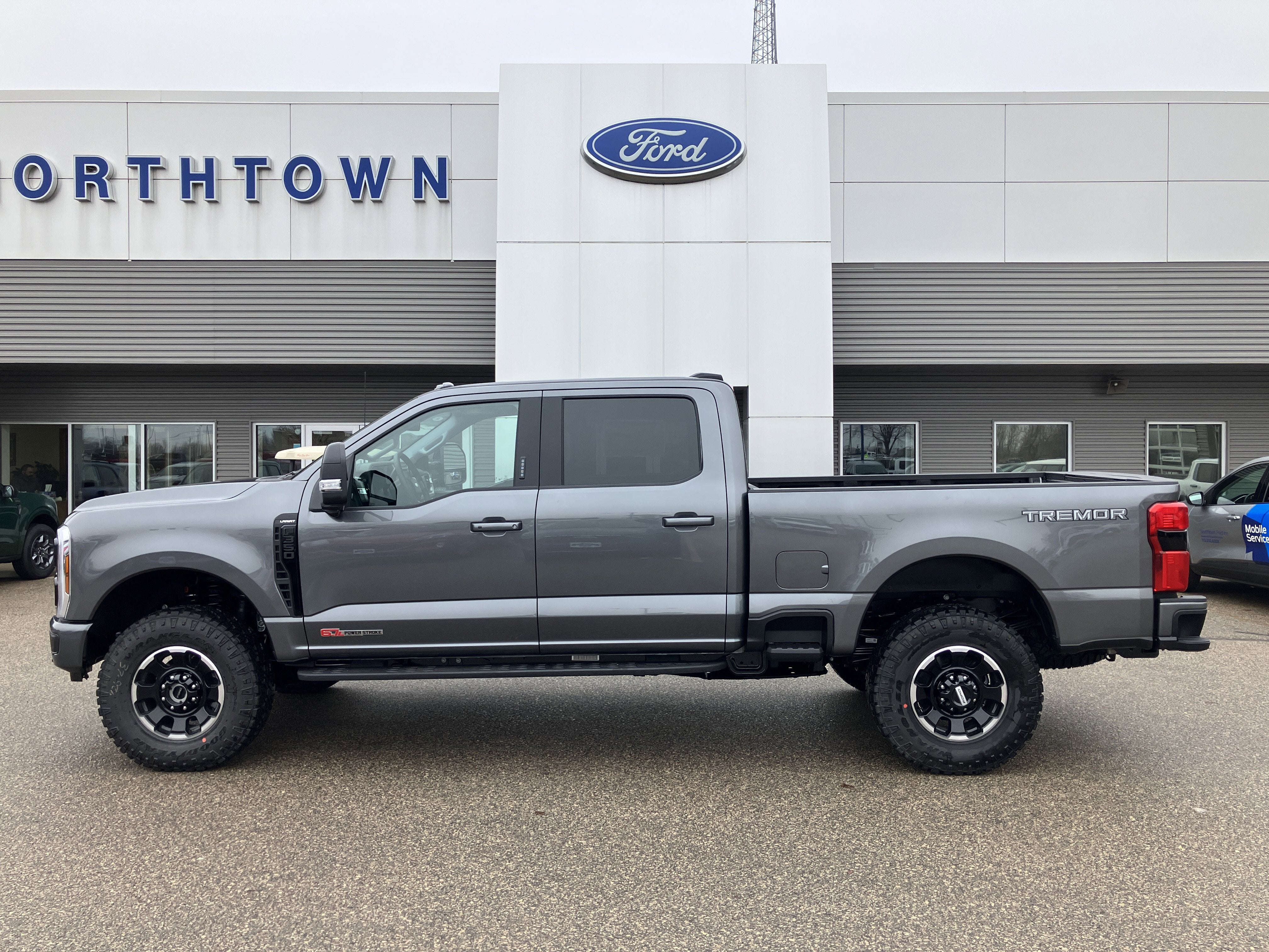 2026 Ford Super Duty F-350 SRW F-350® Lariat®