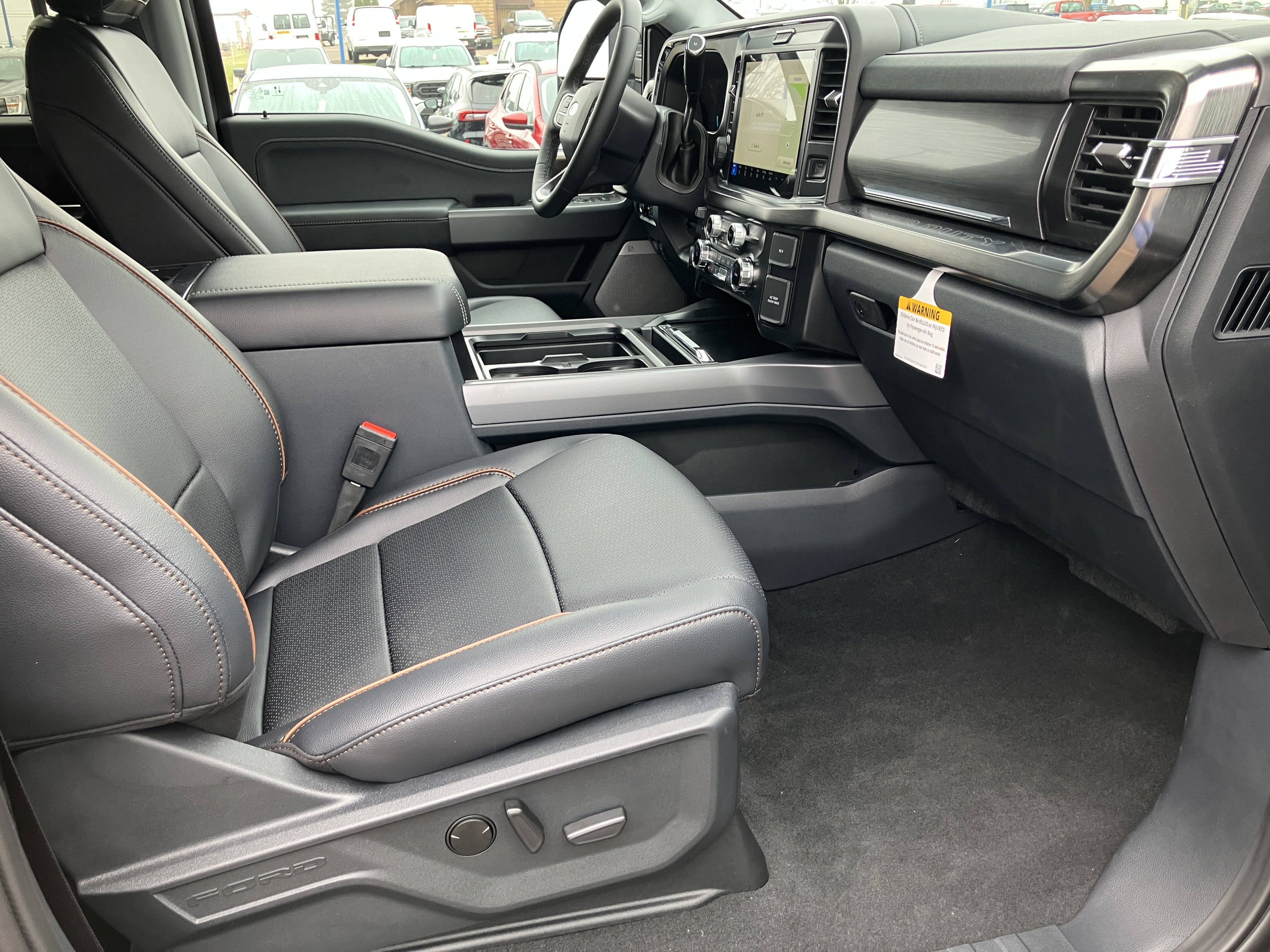 2026 Ford Super Duty F-350 SRW F-350® Lariat®