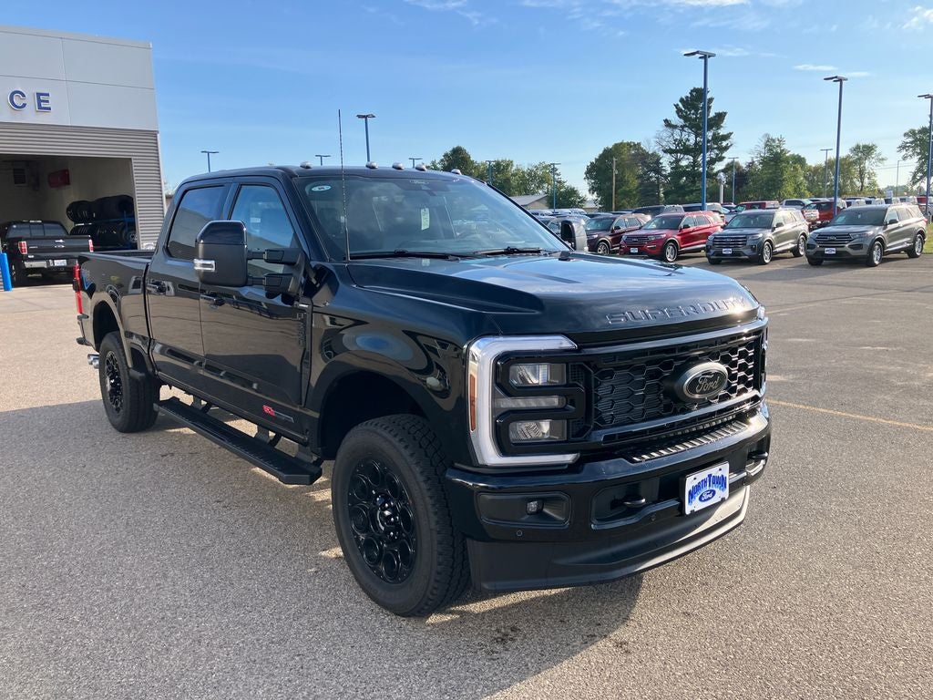 2026 Ford F-350SD Lariat