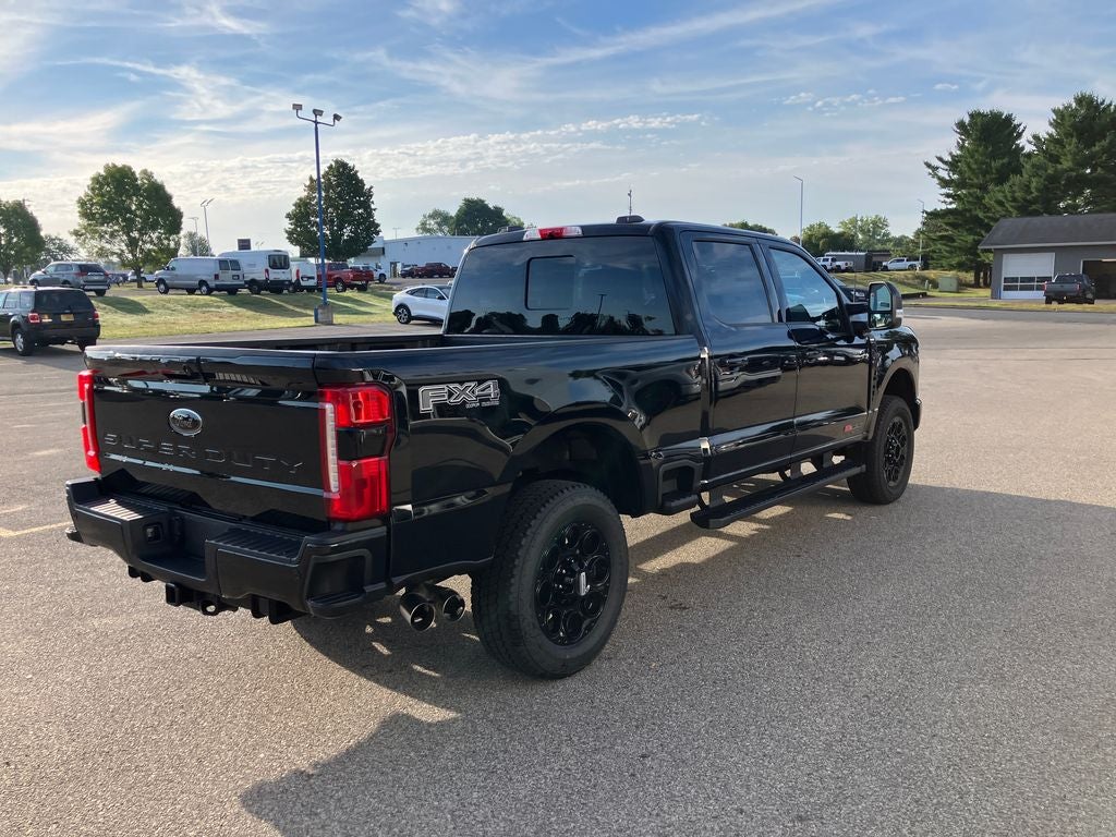 2026 Ford F-350SD Lariat