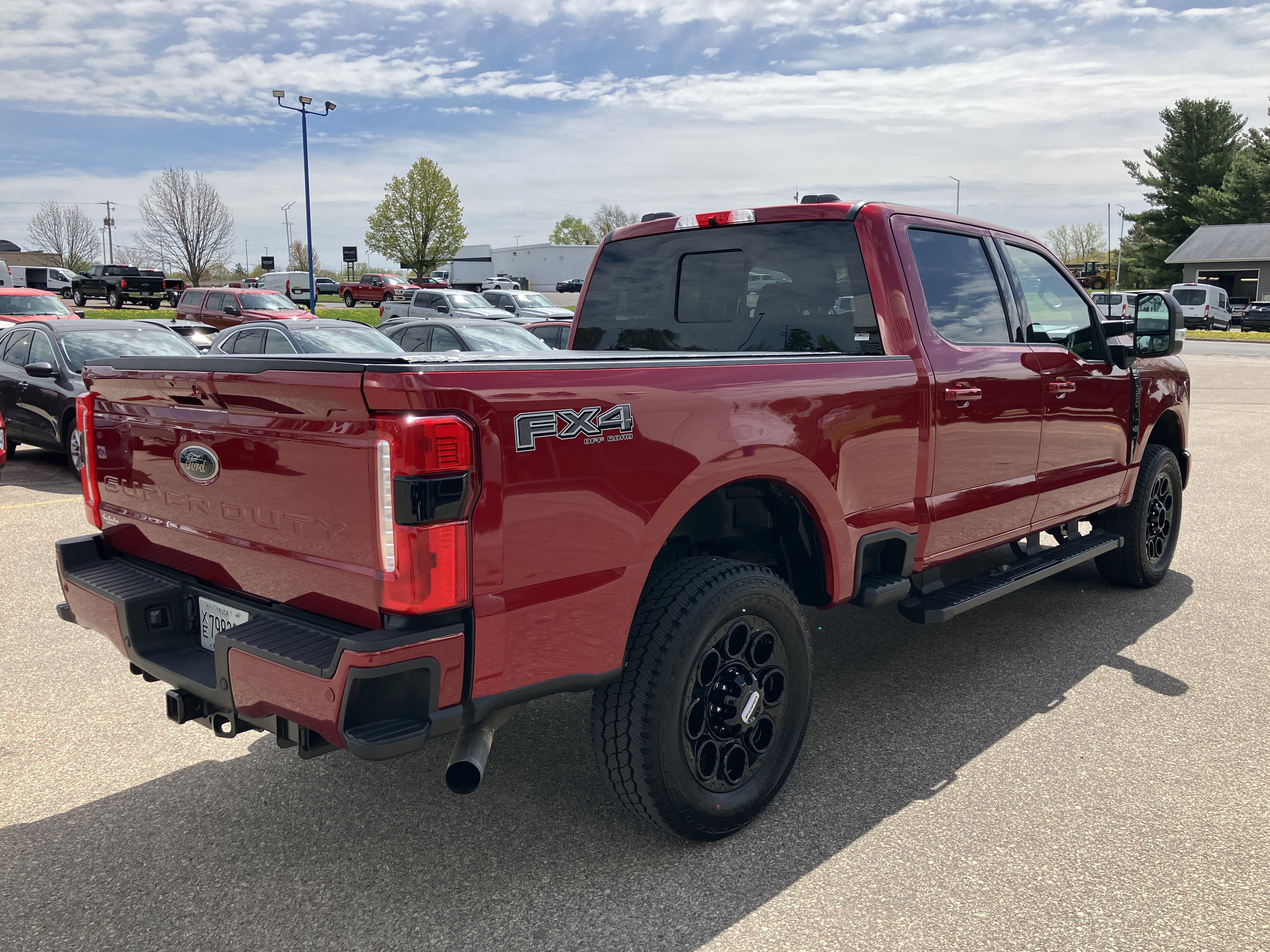 2025 Ford Super Duty F-350 SRW XLT