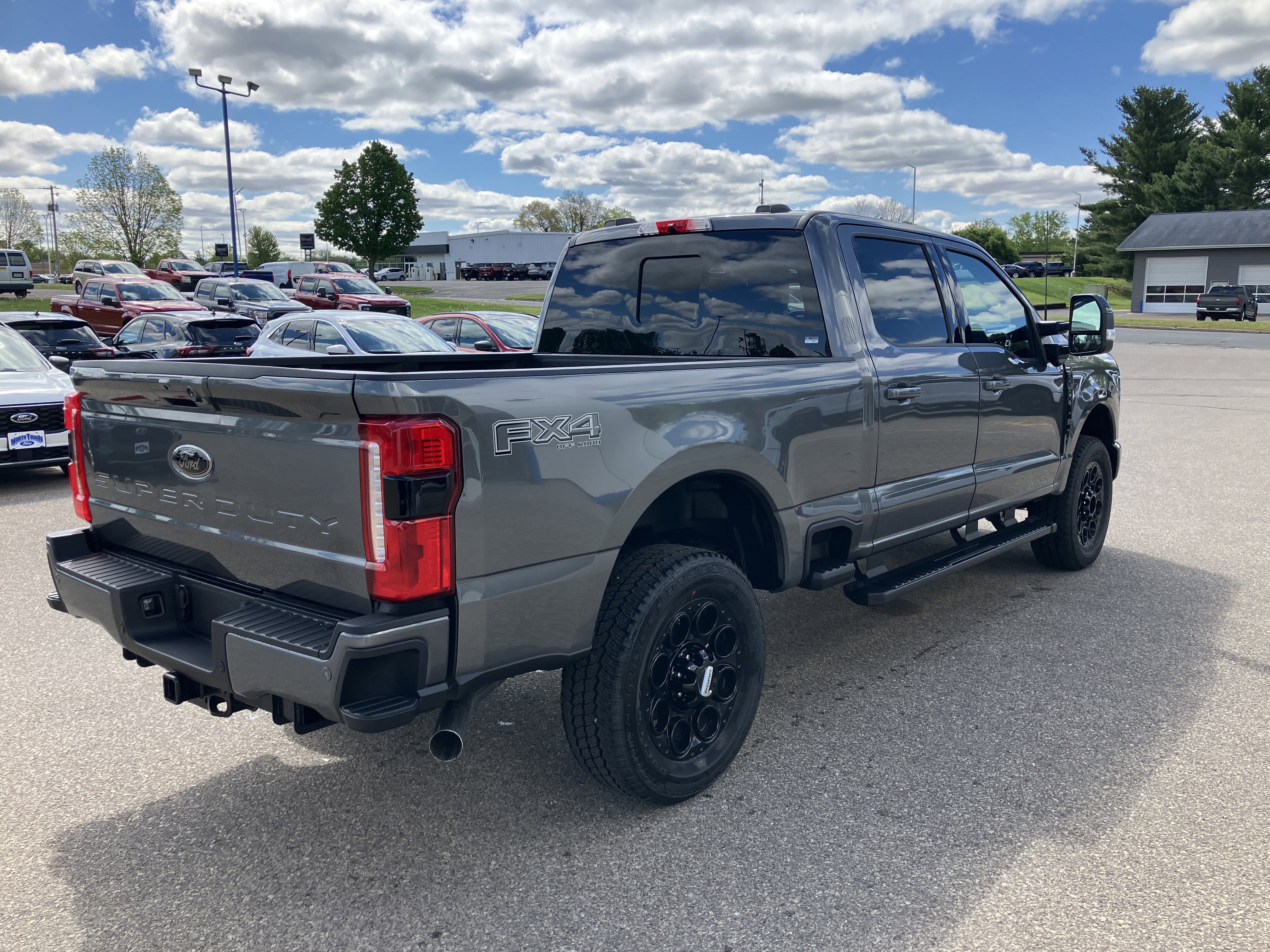 2026 Ford Super Duty F-350 SRW F-350® Lariat®
