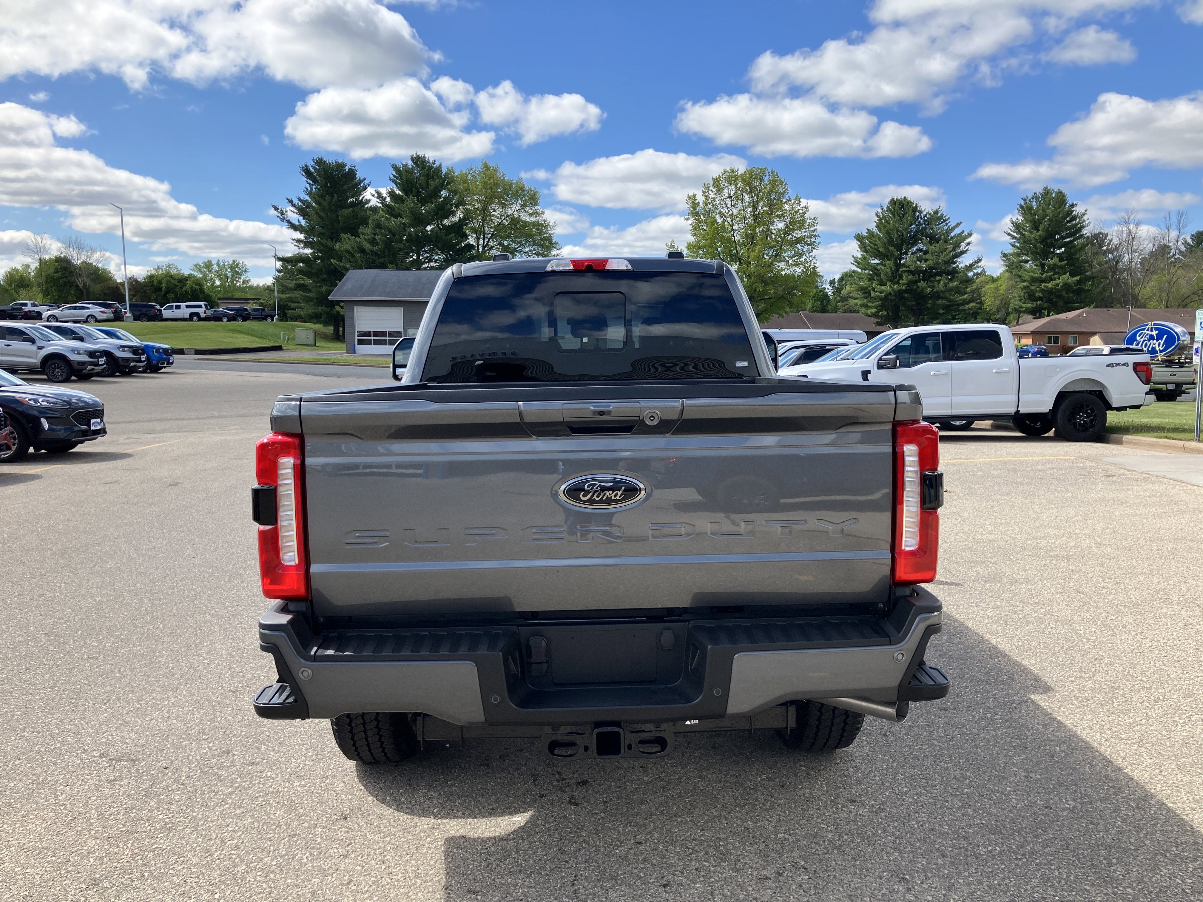 2026 Ford Super Duty F-350 SRW F-350® Lariat®