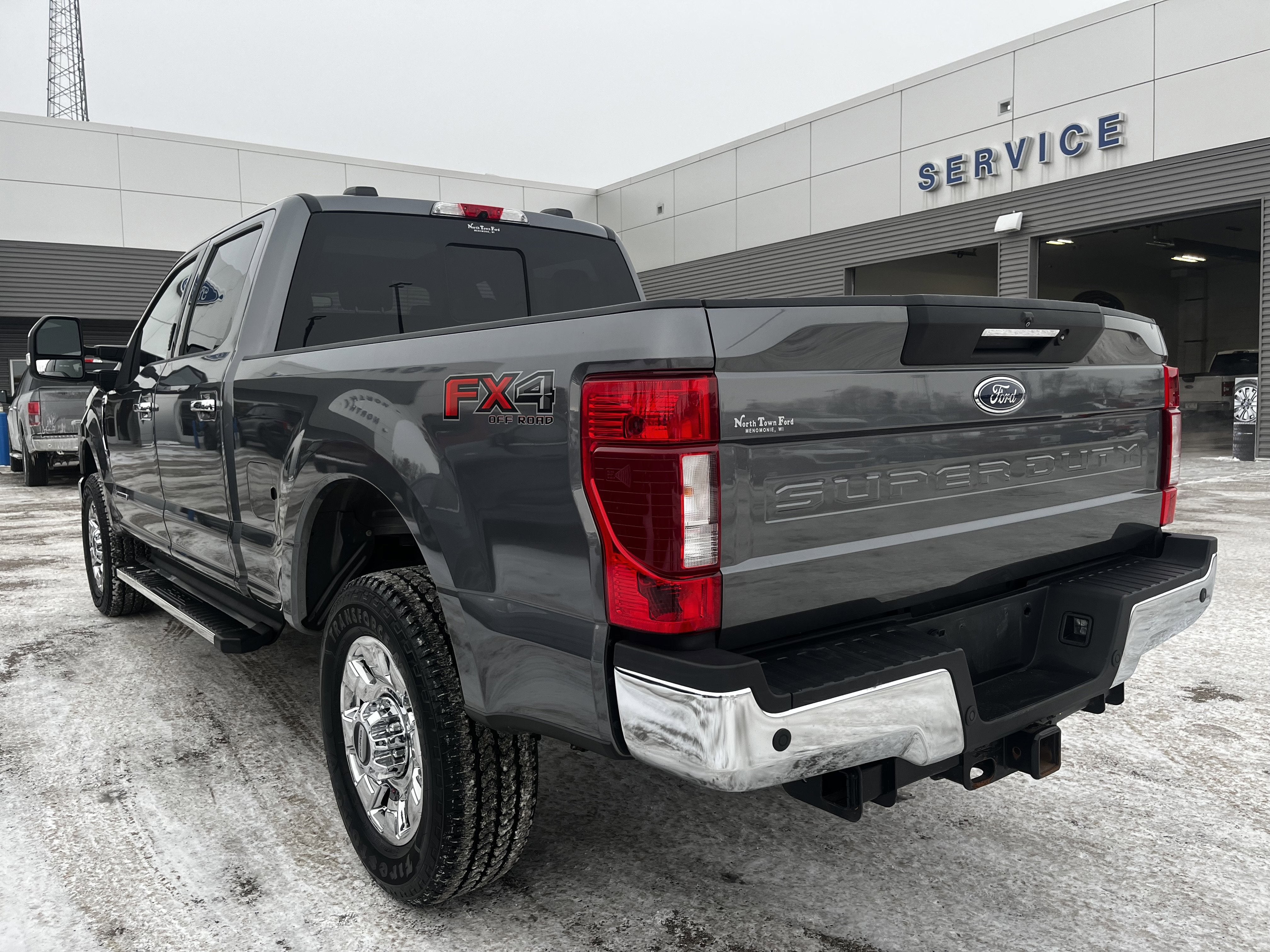 2022 Ford Super Duty F-350 SRW LARIAT