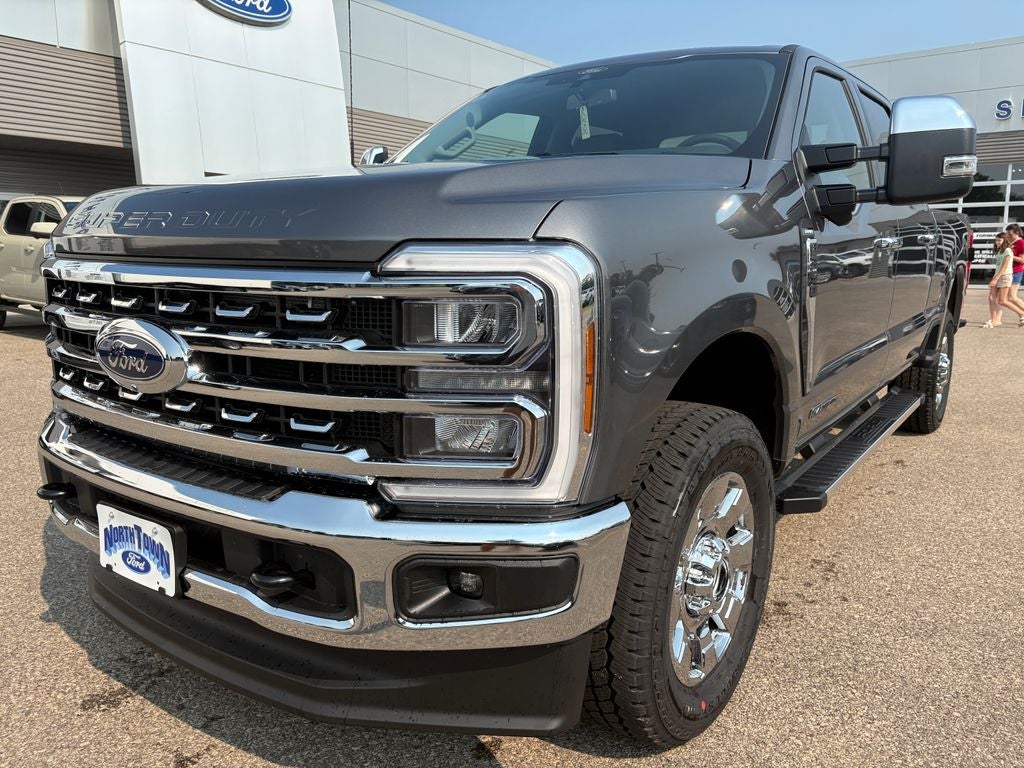2026 Ford F-350SD Lariat