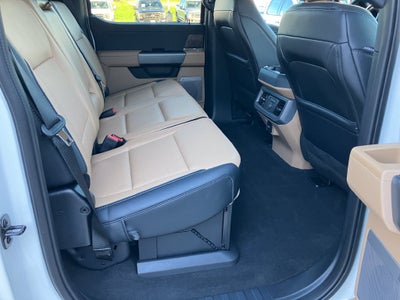 2026 Ford F-350SD Lariat DRW