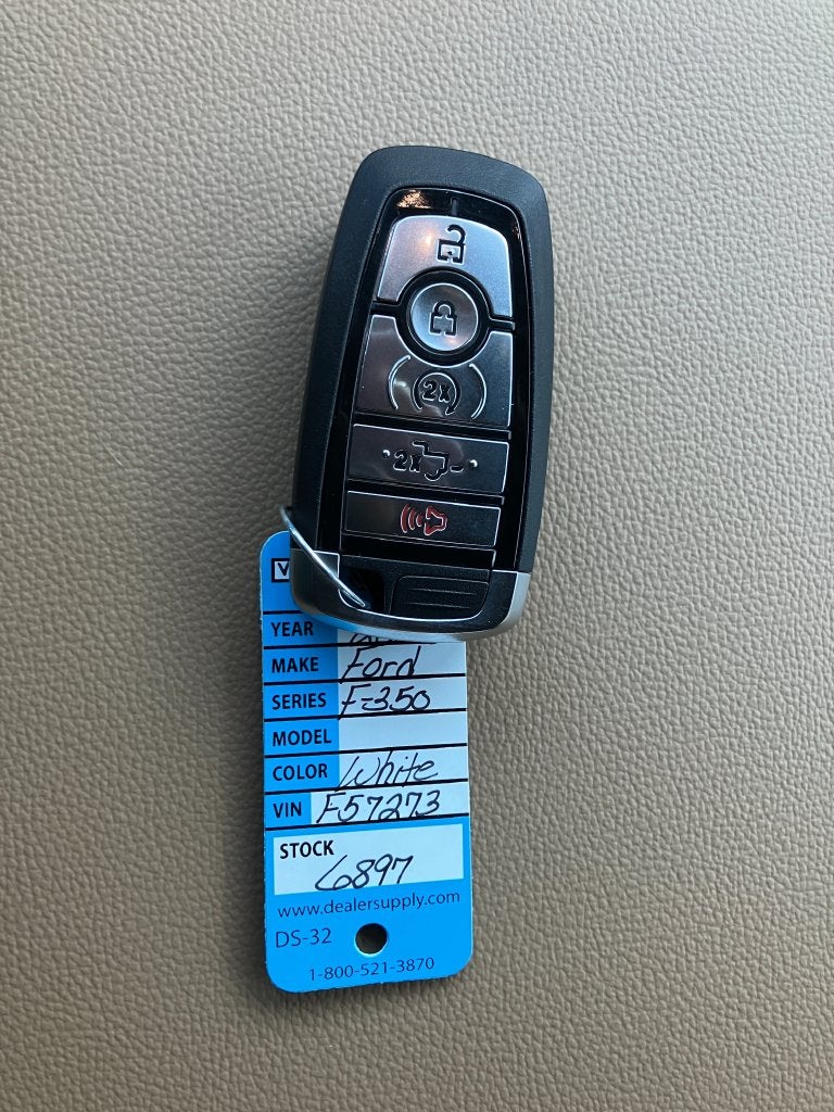 2026 Ford F-350SD Lariat DRW