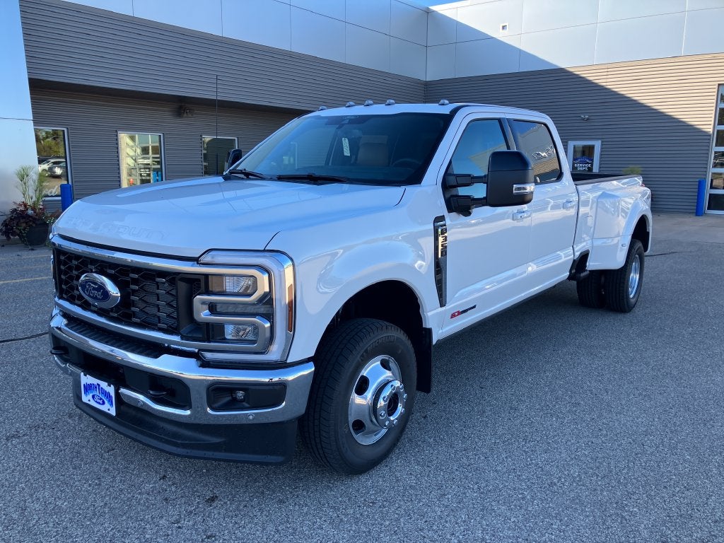 2026 Ford F-350SD Lariat DRW