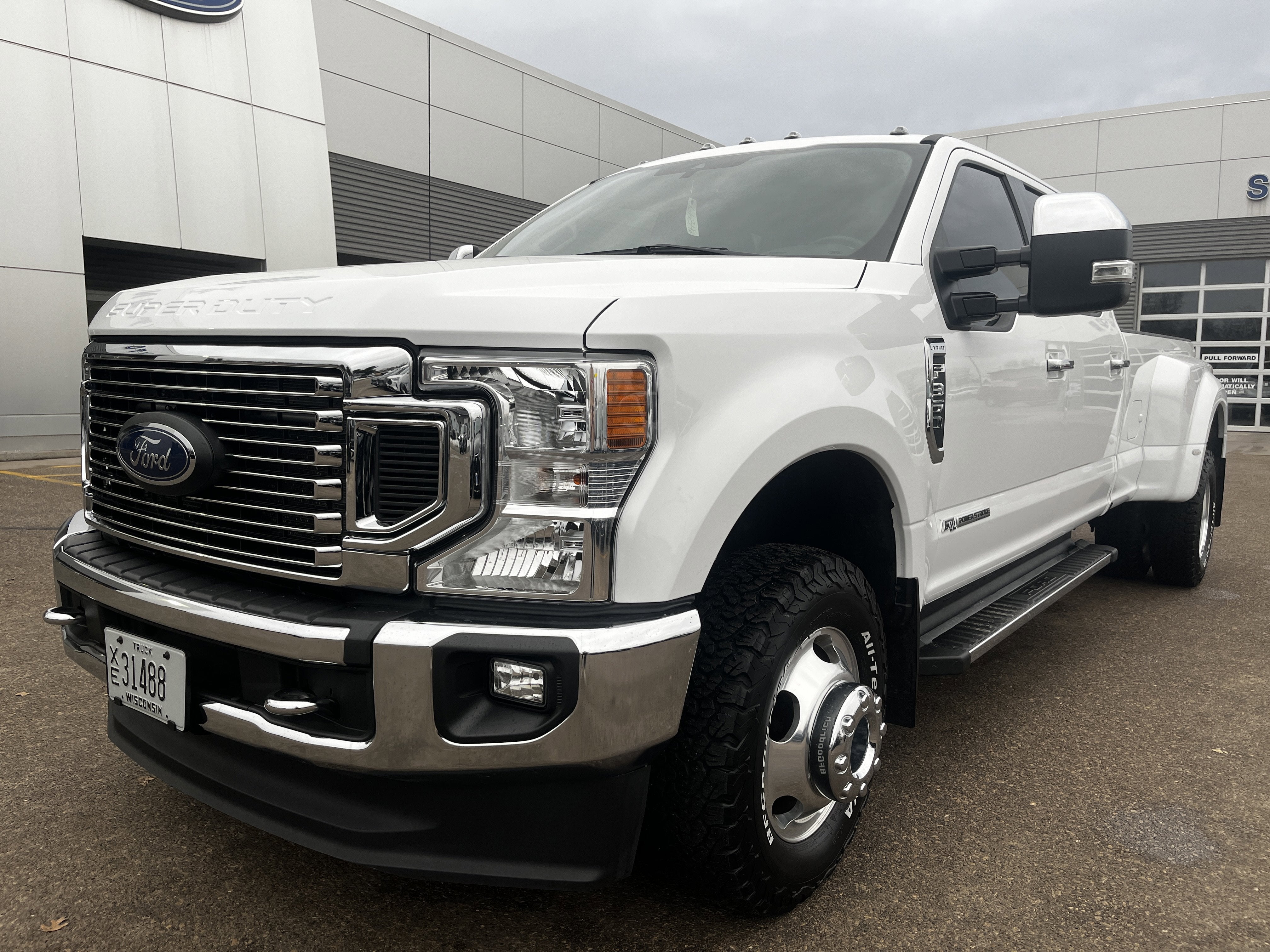 2021 Ford Super Duty F-350 DRW LARIAT