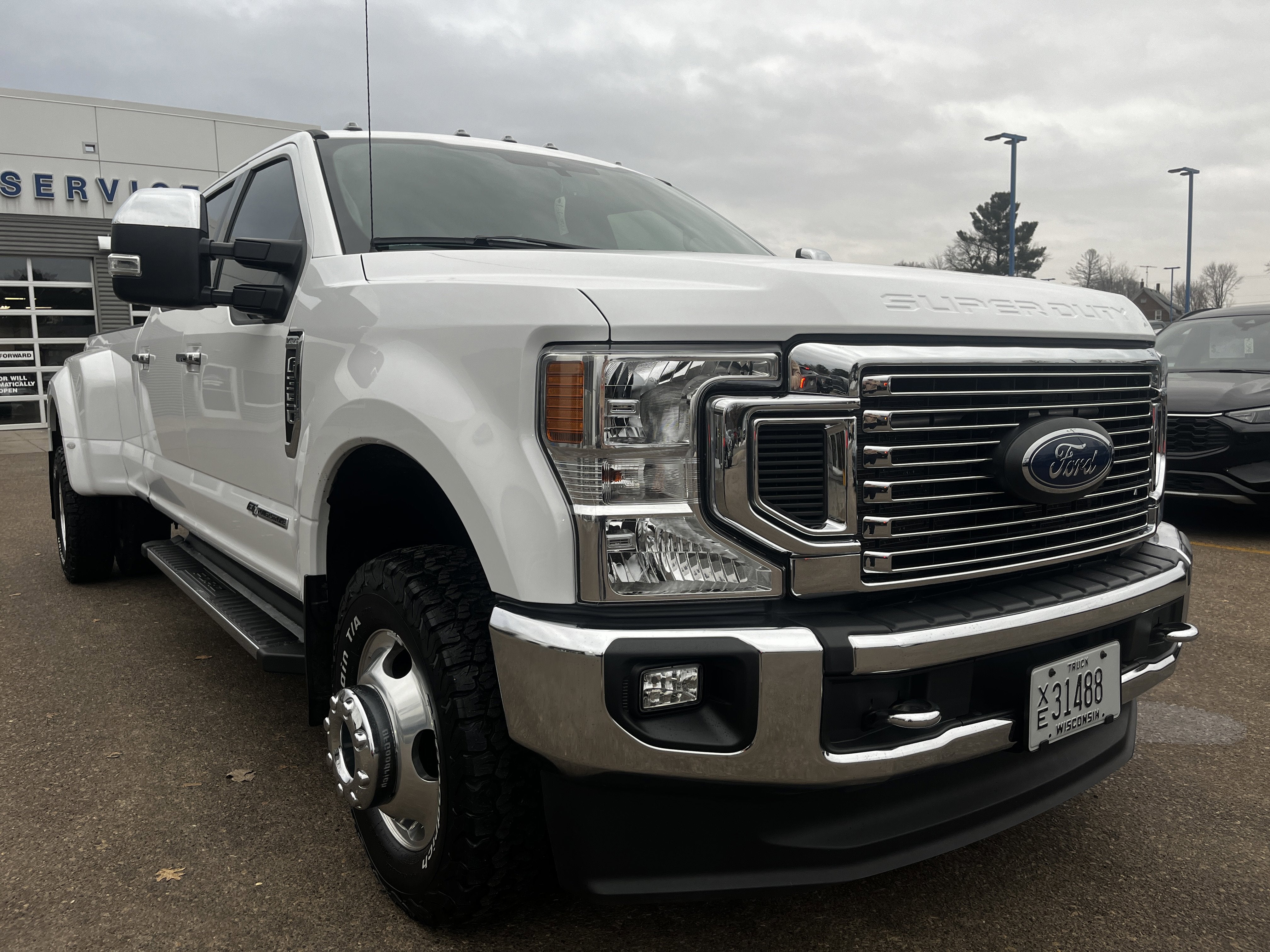 2021 Ford Super Duty F-350 DRW LARIAT