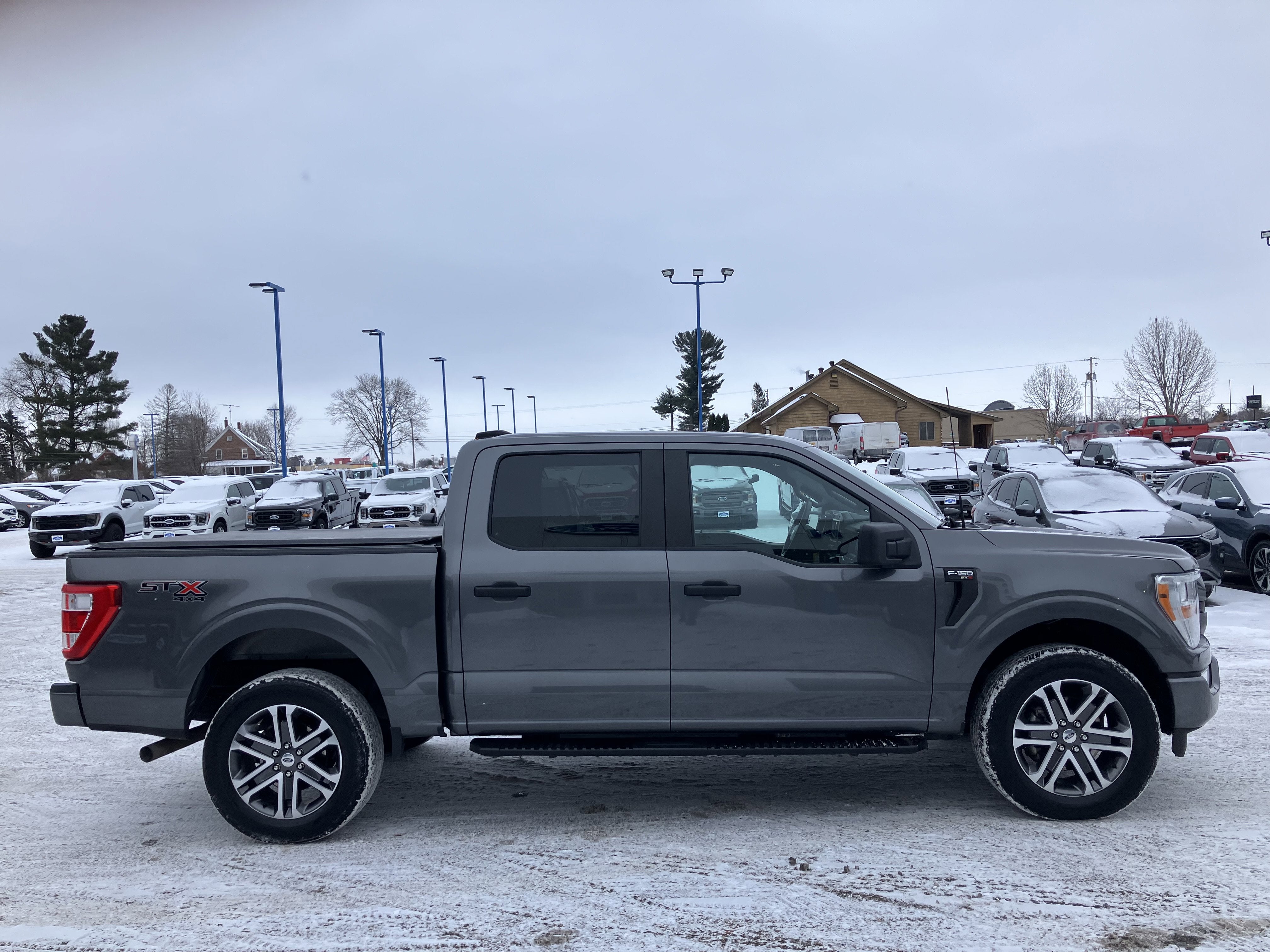 2022 Ford F-150 STX XL