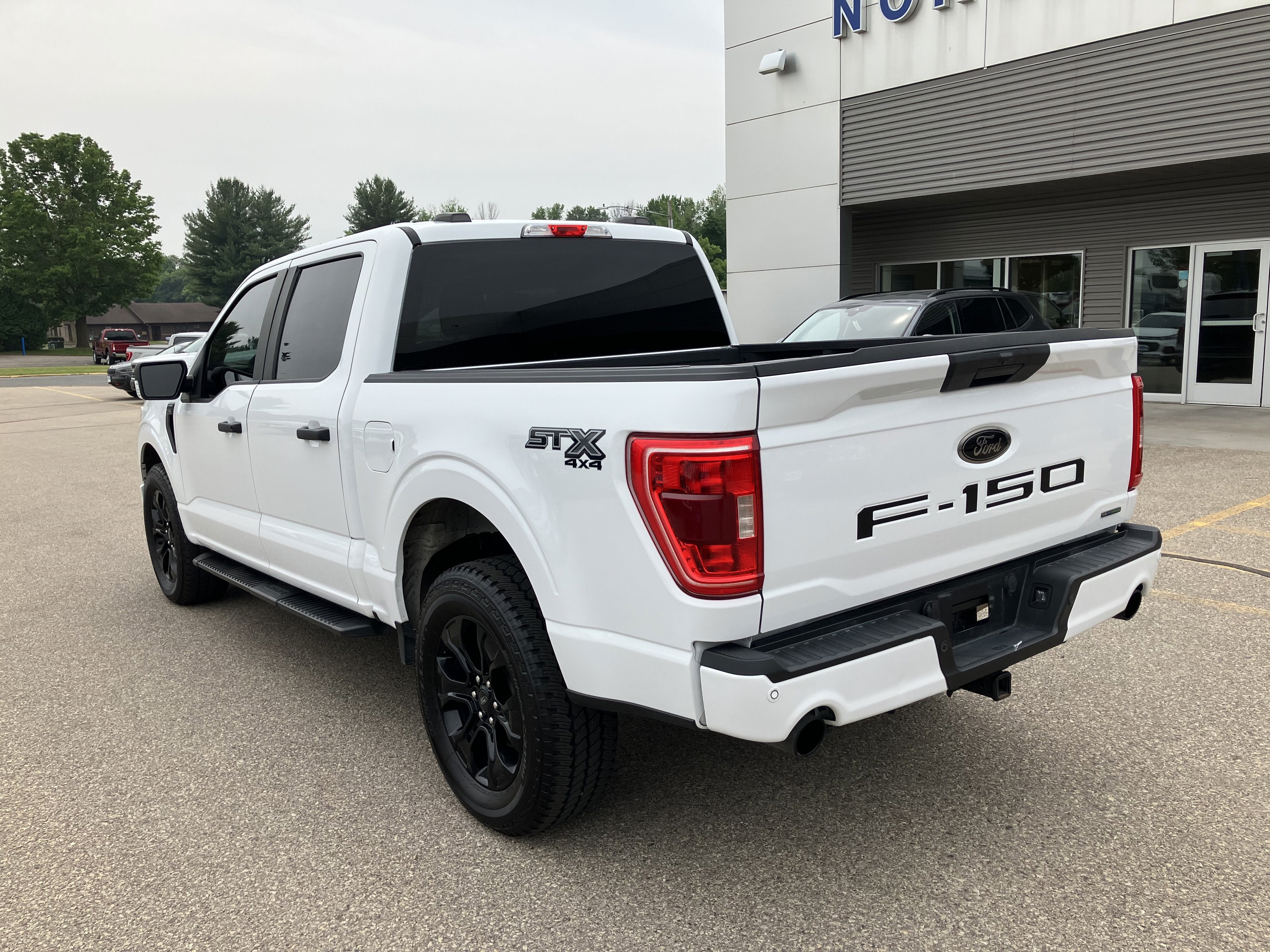 2022 Ford F-150 STX Appearance