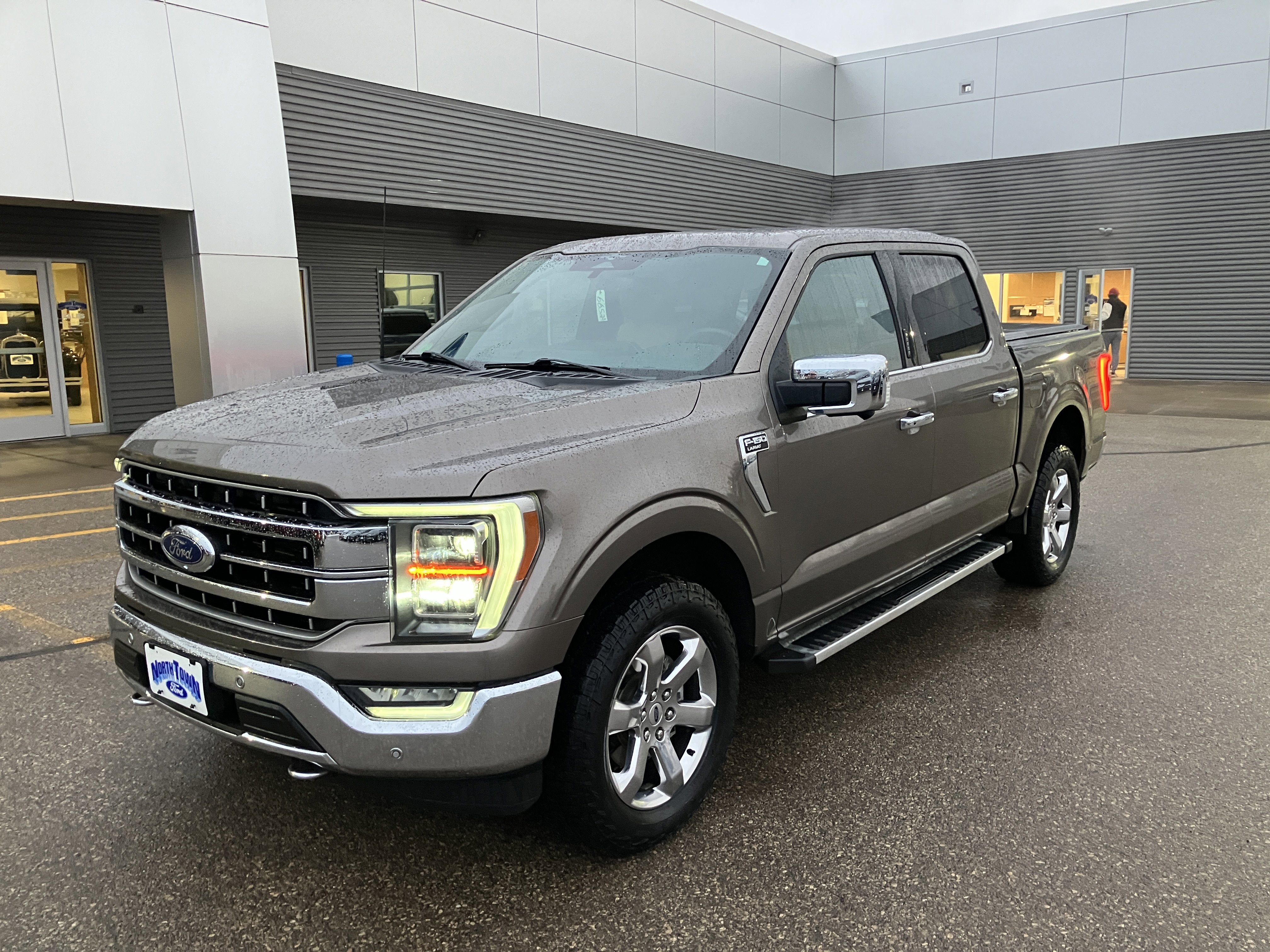 2023 Ford F-150 Lariat LARIAT