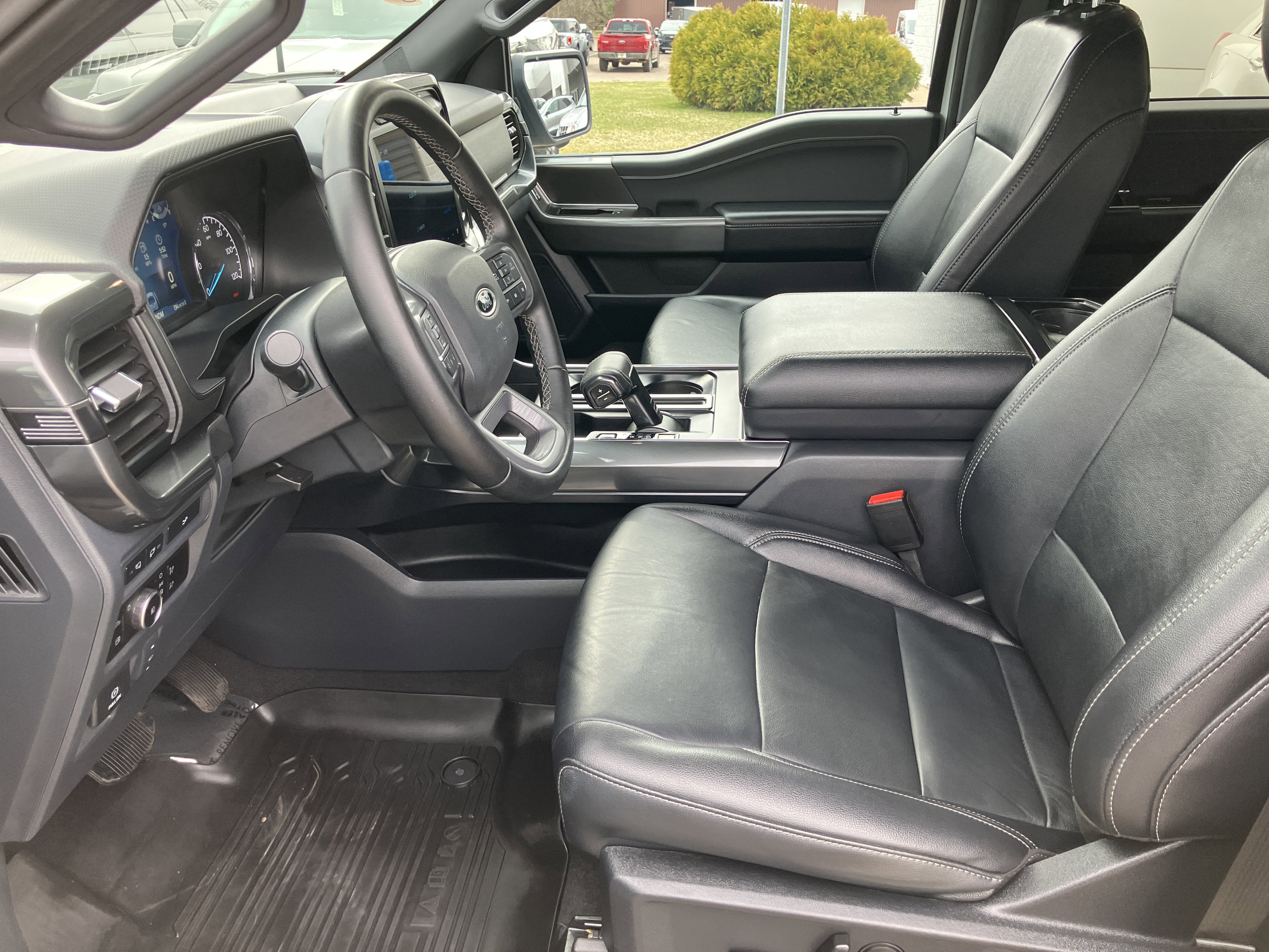 2023 Ford F-150 XLT Leather
