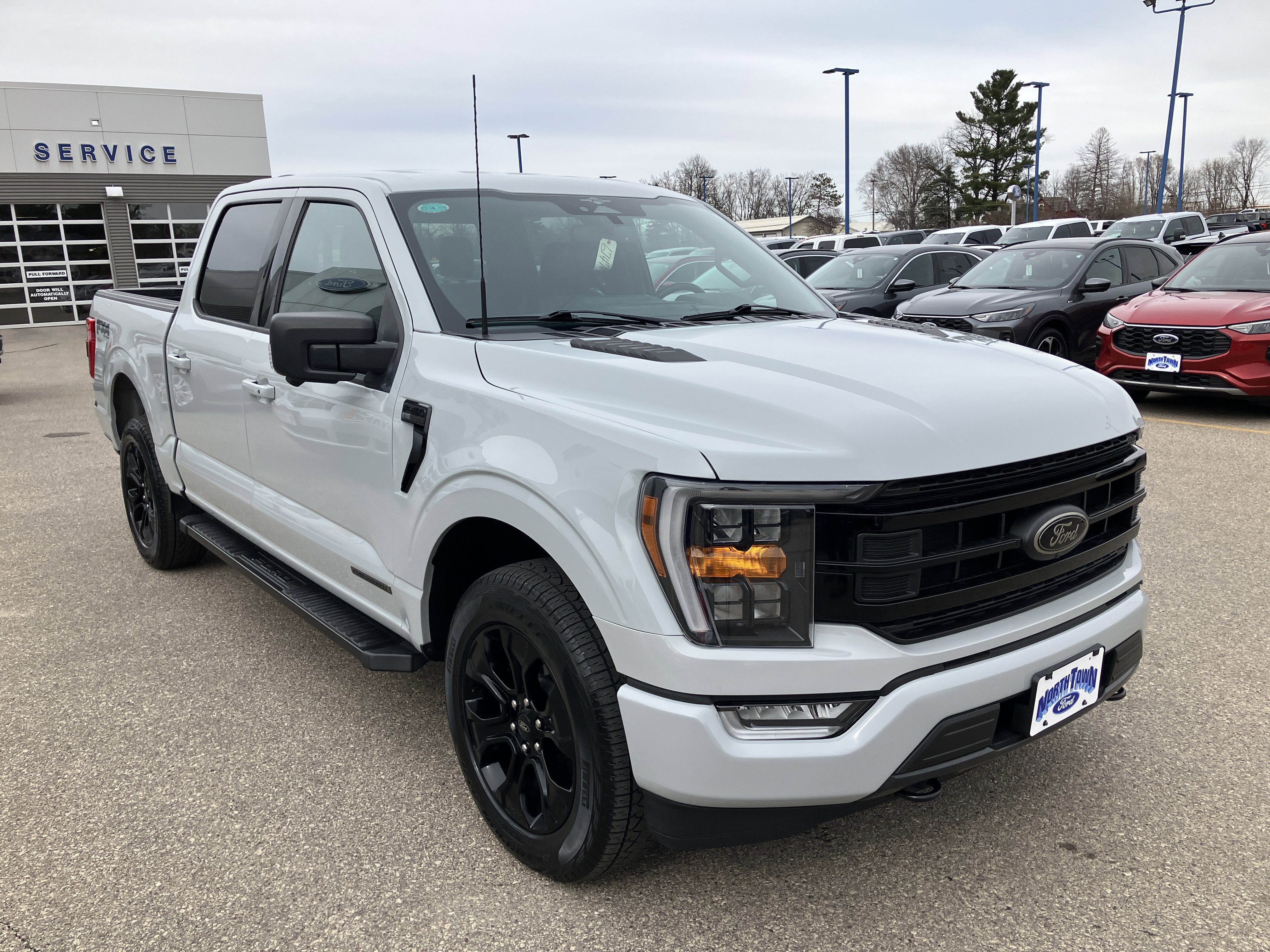 2023 Ford F-150 XLT Leather