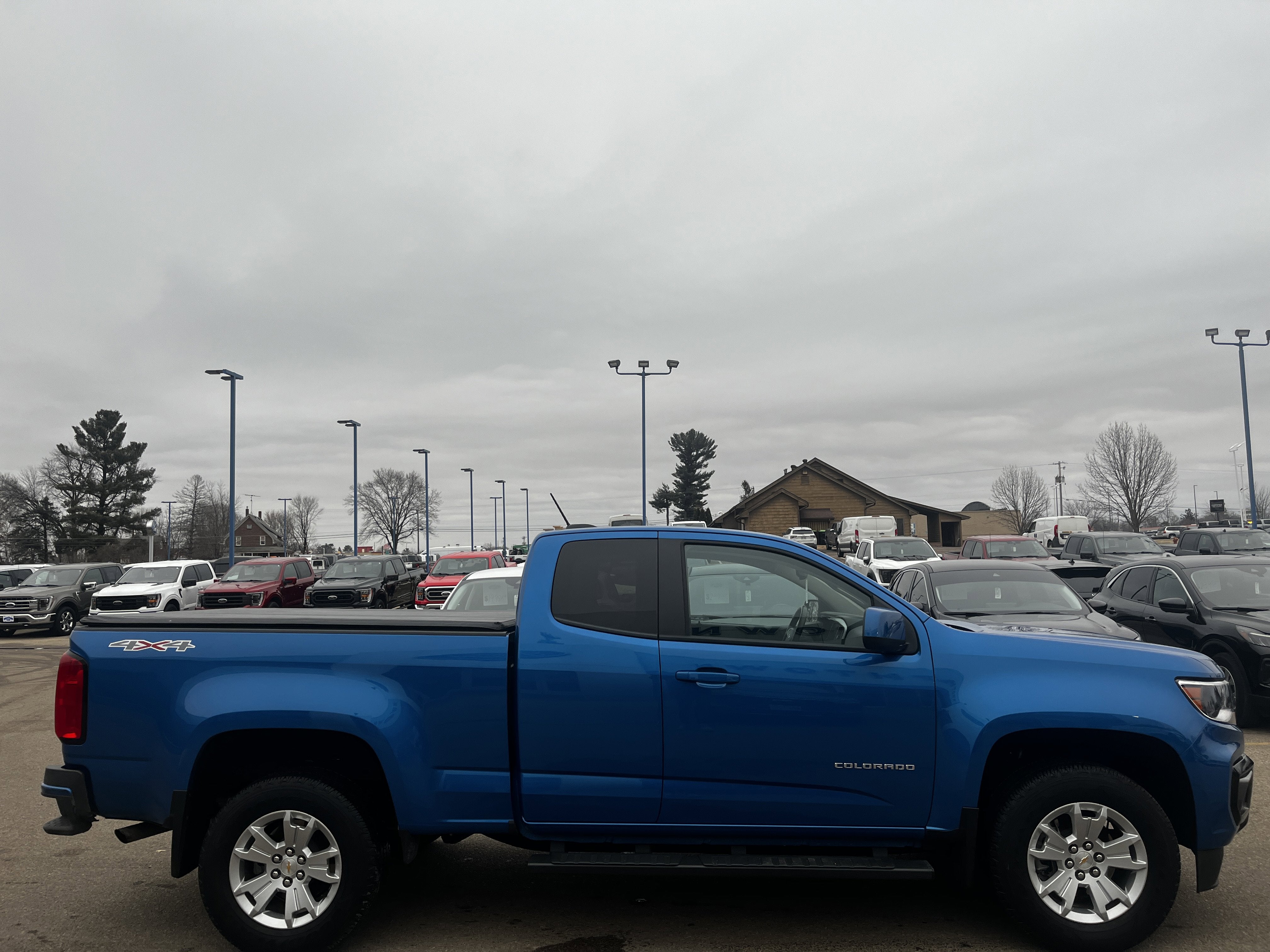 2022 Chevrolet Colorado 4WD LT